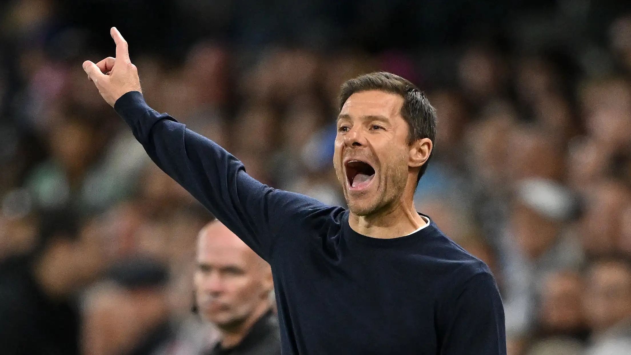 Bintang Chelsea mempertimbangkan hengkang karena Alonso