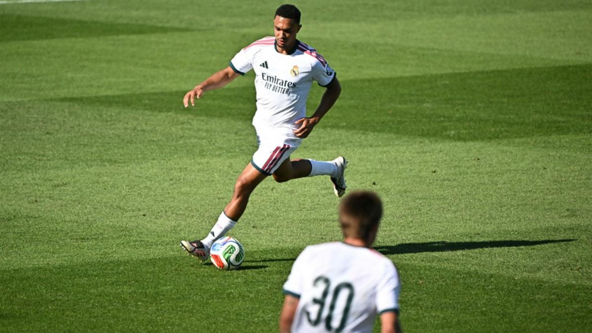 Jose Mourinho Siapkan Peran Khusus untuk Maksimalkan Trent Alexander-Arnold