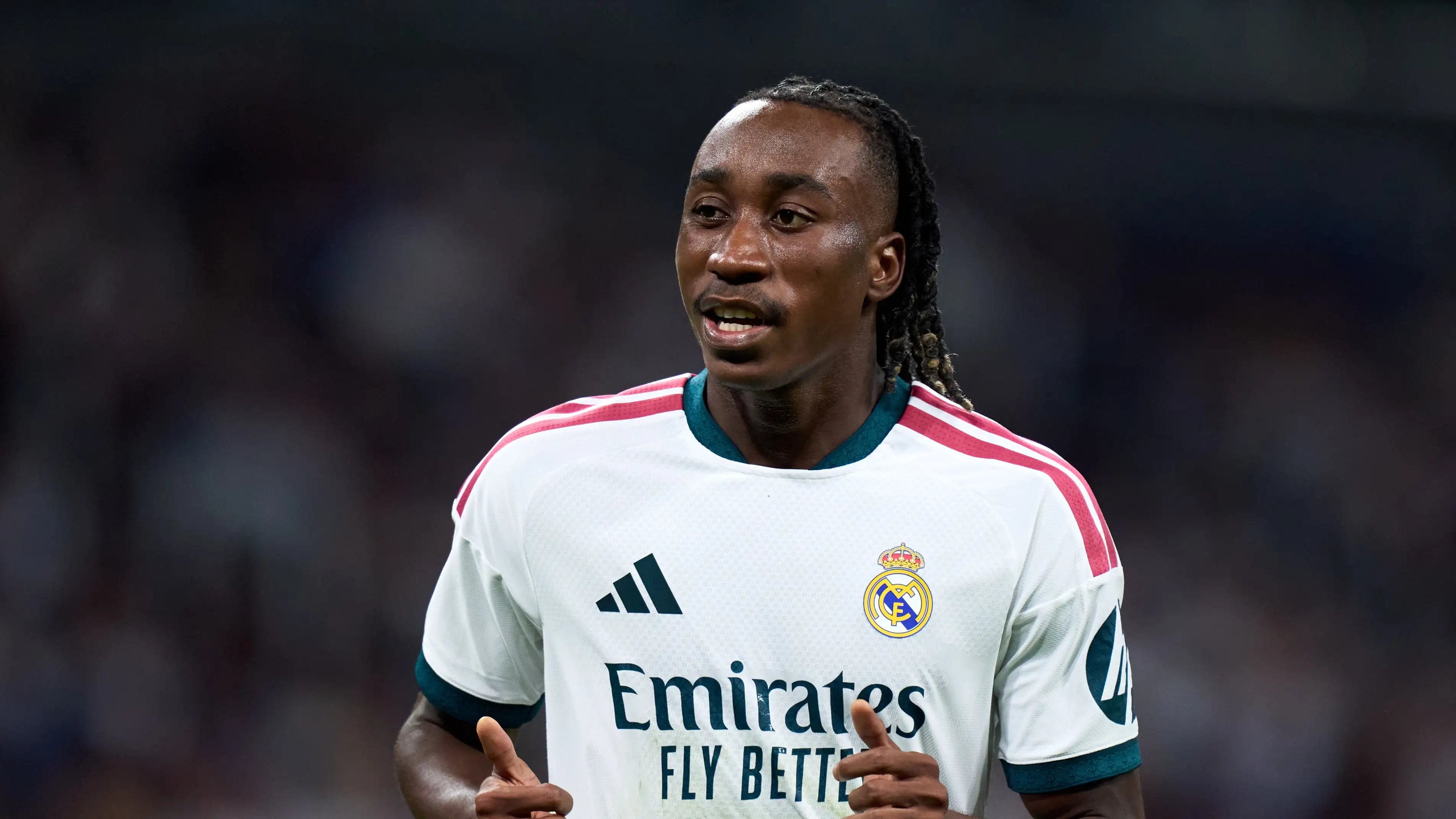 Fans Real Madrid sudah benar-benar habis kesabaran dengan rekrutan pemecah rekor yang sangat mahal itu setelah baru delapan pertandingan