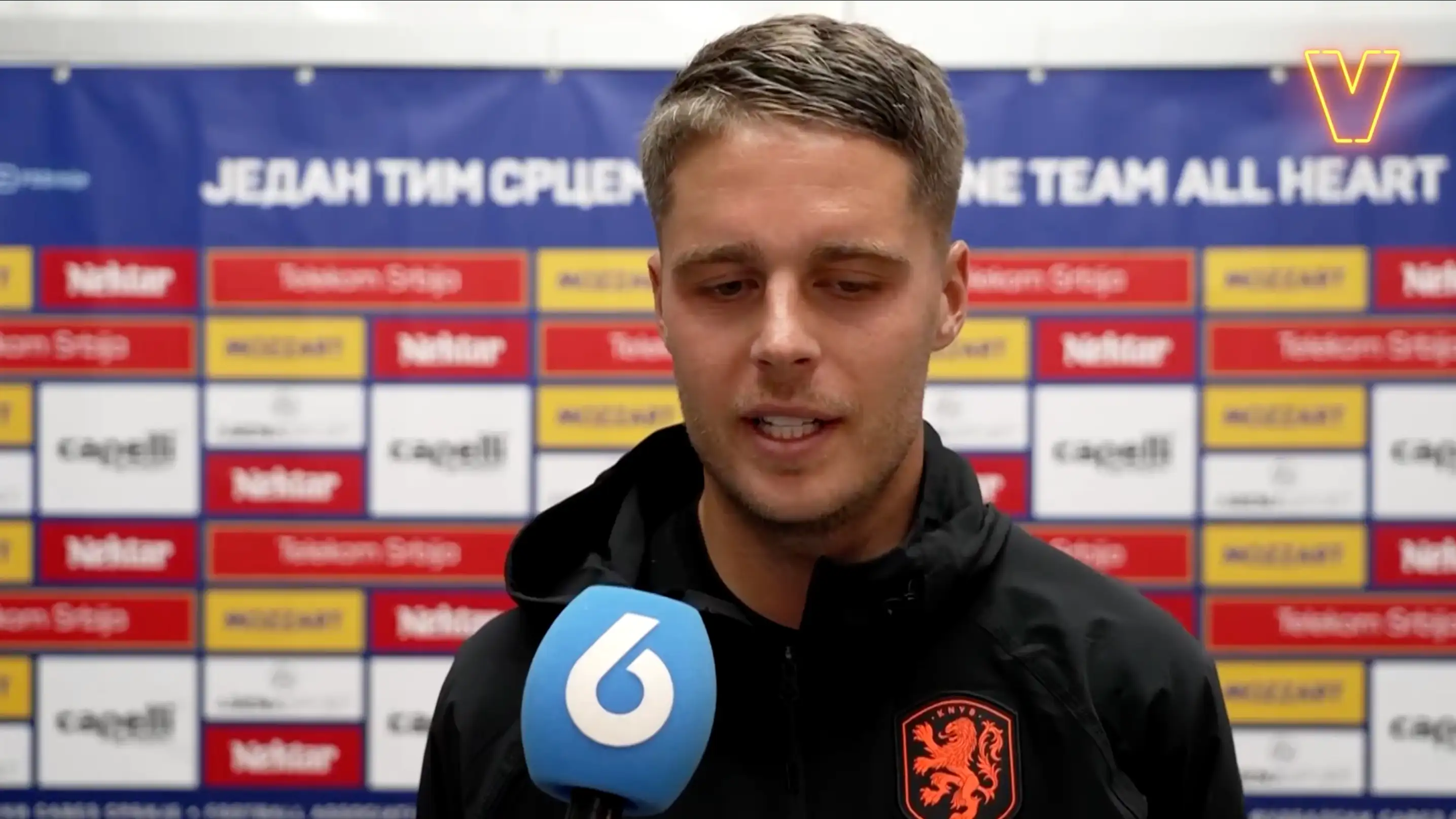 Joey Veerman melontarkan pujian luar biasa kepada rekan setimnya di timnas Belanda: "Dia adalah yang terbaik dalam hal itu"
