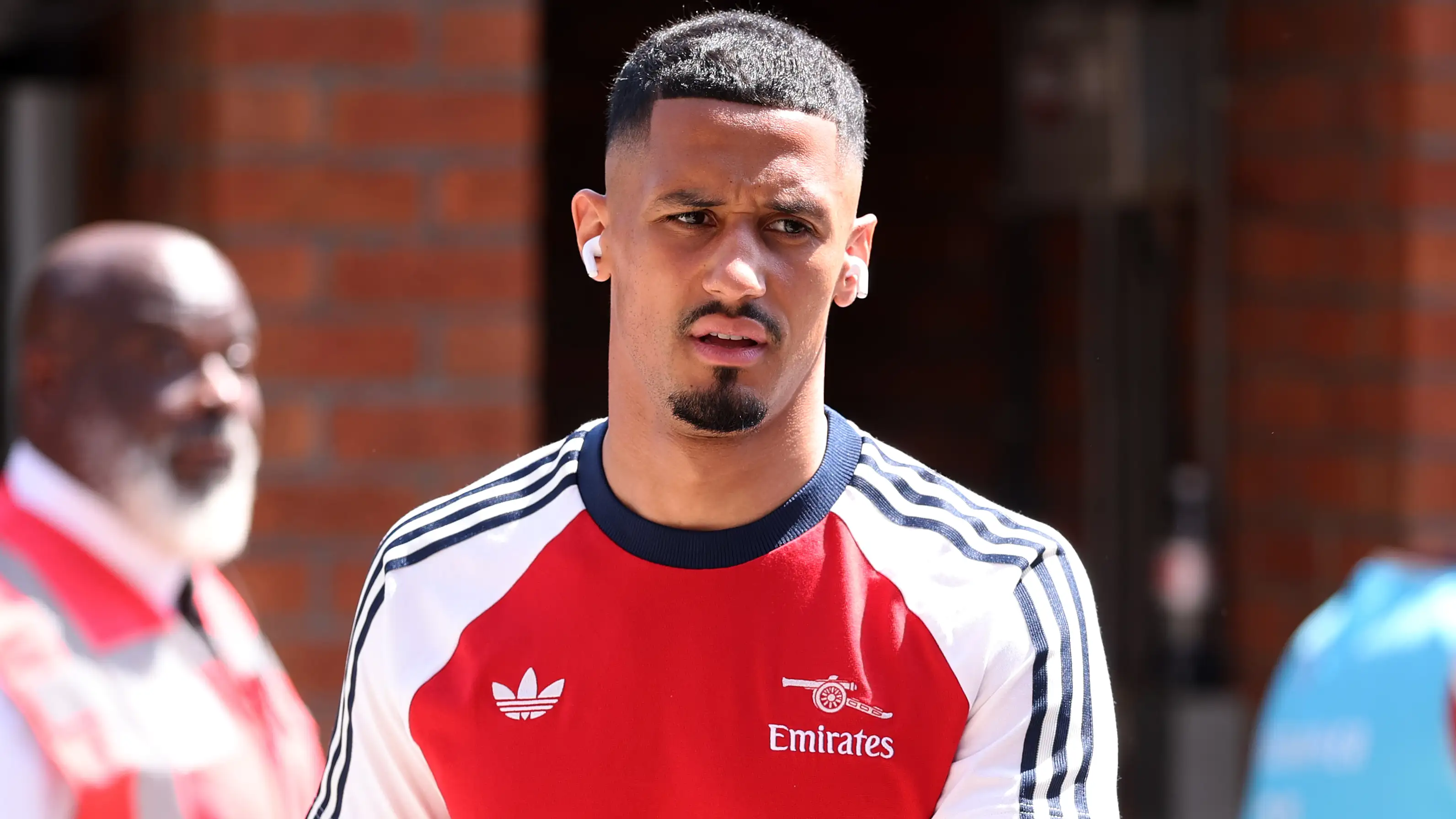 Absennya Saliba Mengacaukan Gambaran Arsenal, Arteta Akhiri Perdebatan