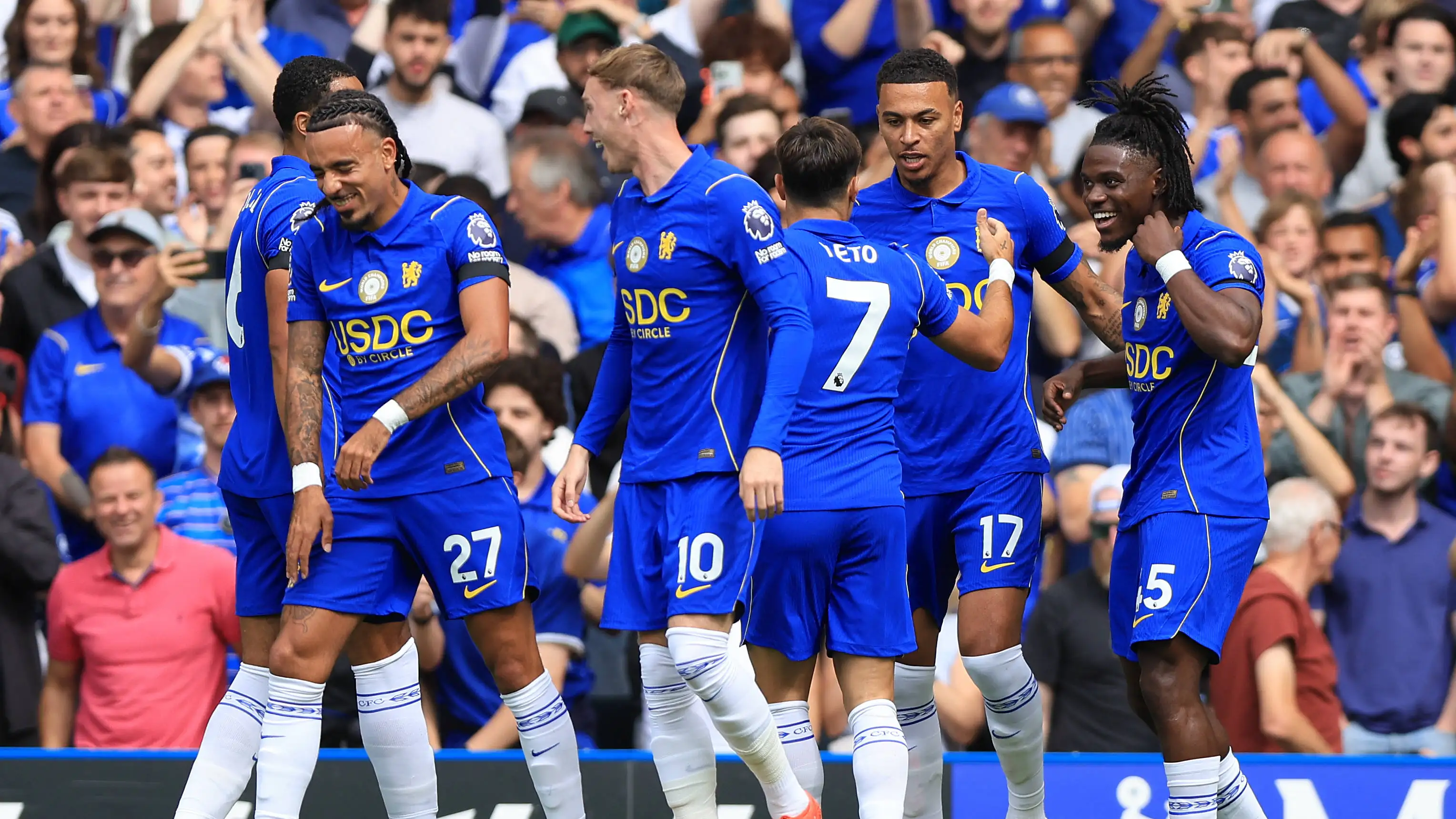 Jorrel Hato, Bart Verbruggen, dan Mats Wieffer tampil menonjol dalam edisi spektakuler Chelsea vs Brighton