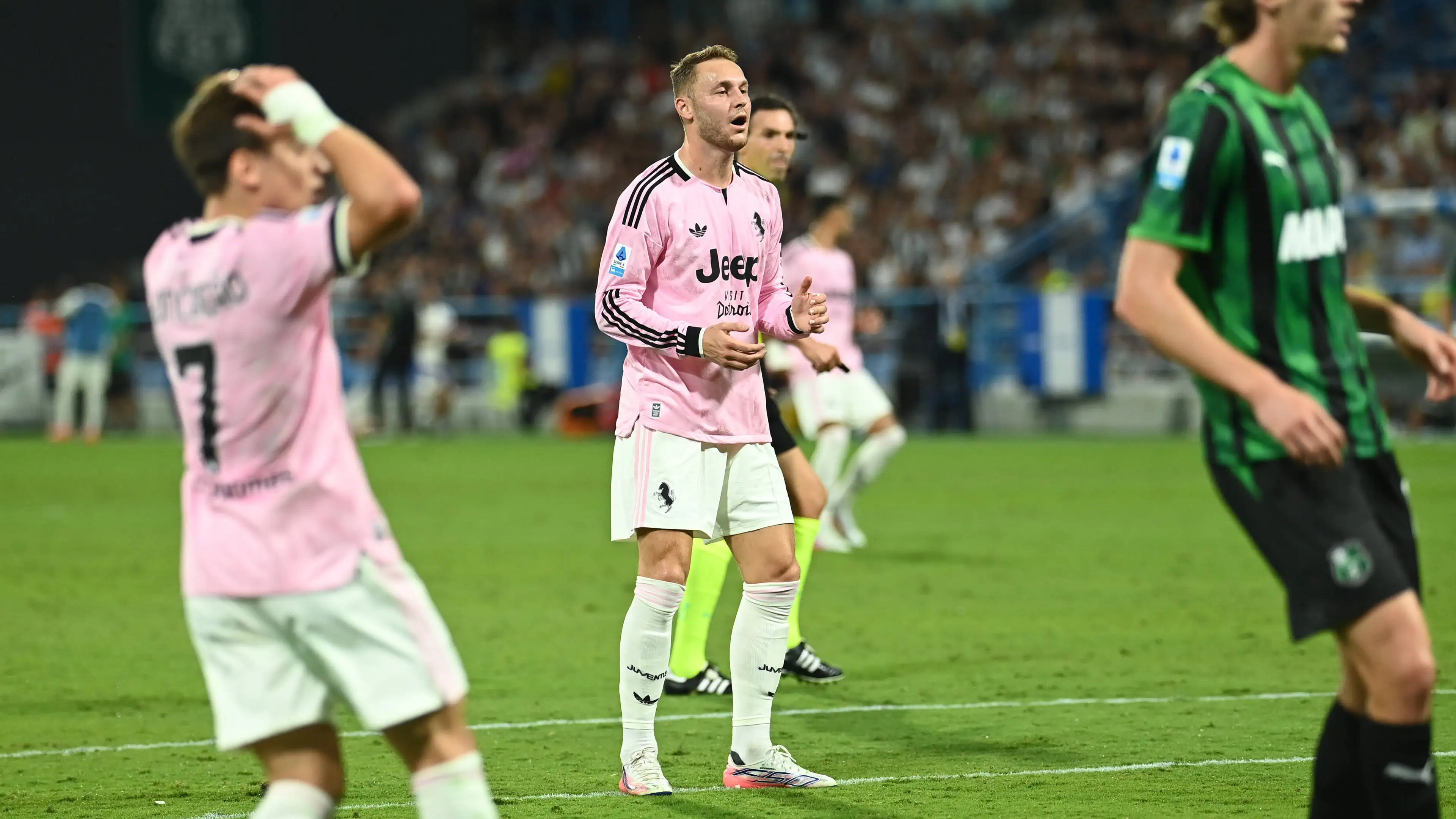 NEC melihat Juventus menelan kekalahan menyakitkan di Serie A tepat menjelang duel antara kedua tim