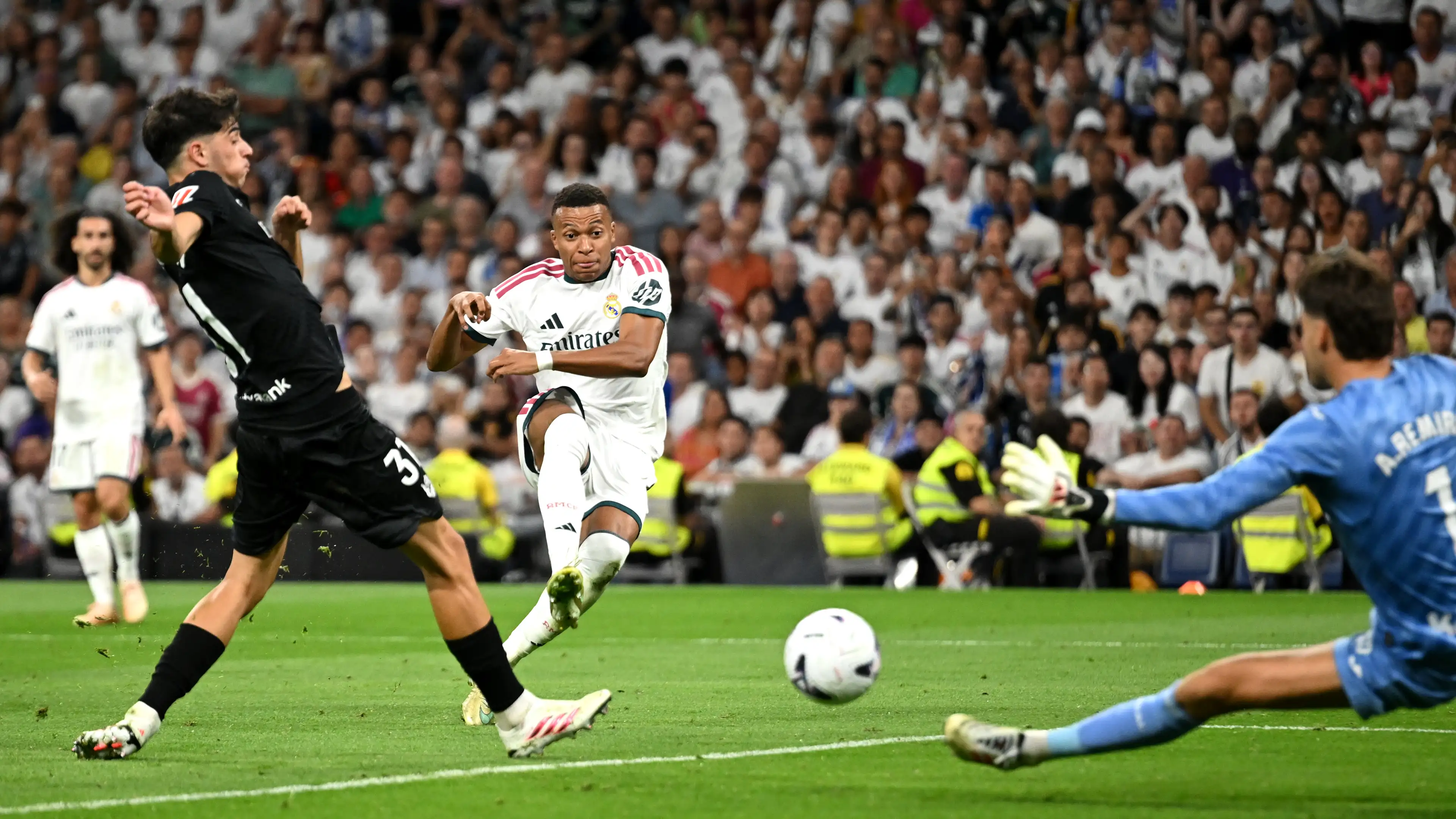 Video: Trigol Mbappe Bawa Real Madrid Gulung Sociedad di Bernabeu