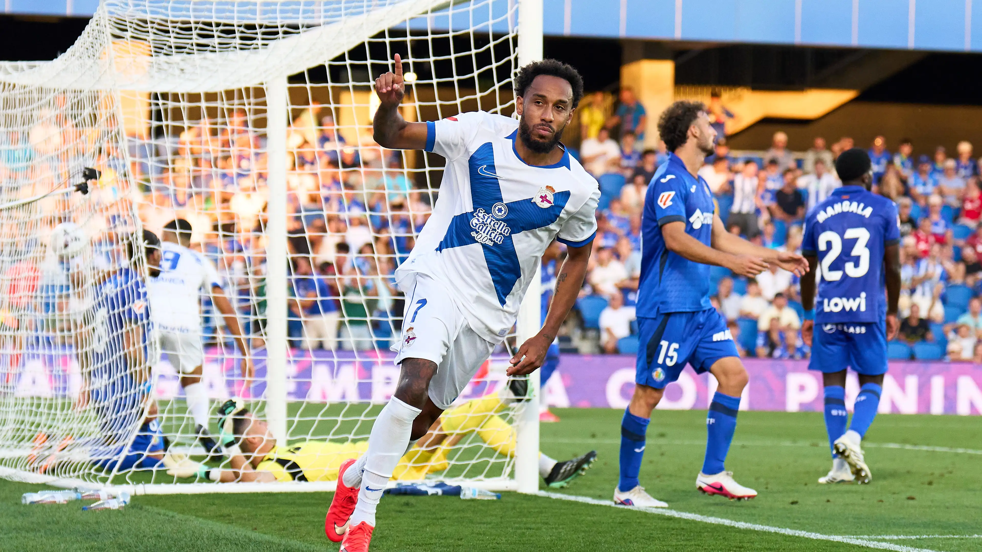 dengan gol kelima, Aubameyang terus bersinar di La Liga