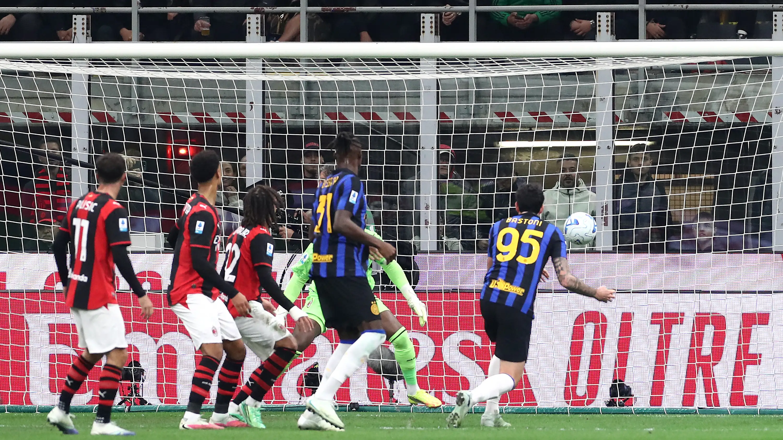 Video: Awal dari era yang berbeda - Milan mengenang kembali derby 1949