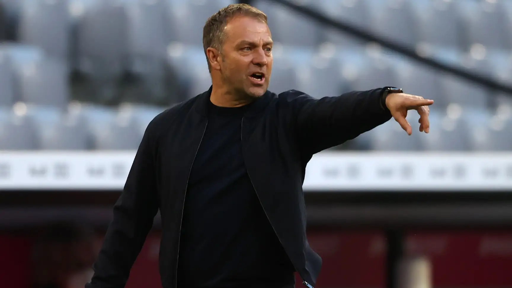 "Terlihat lebih baik saat latihan": Hansi Flick tanpa ampun mengkritik debut Karim Adeyemi untuk Barcelona