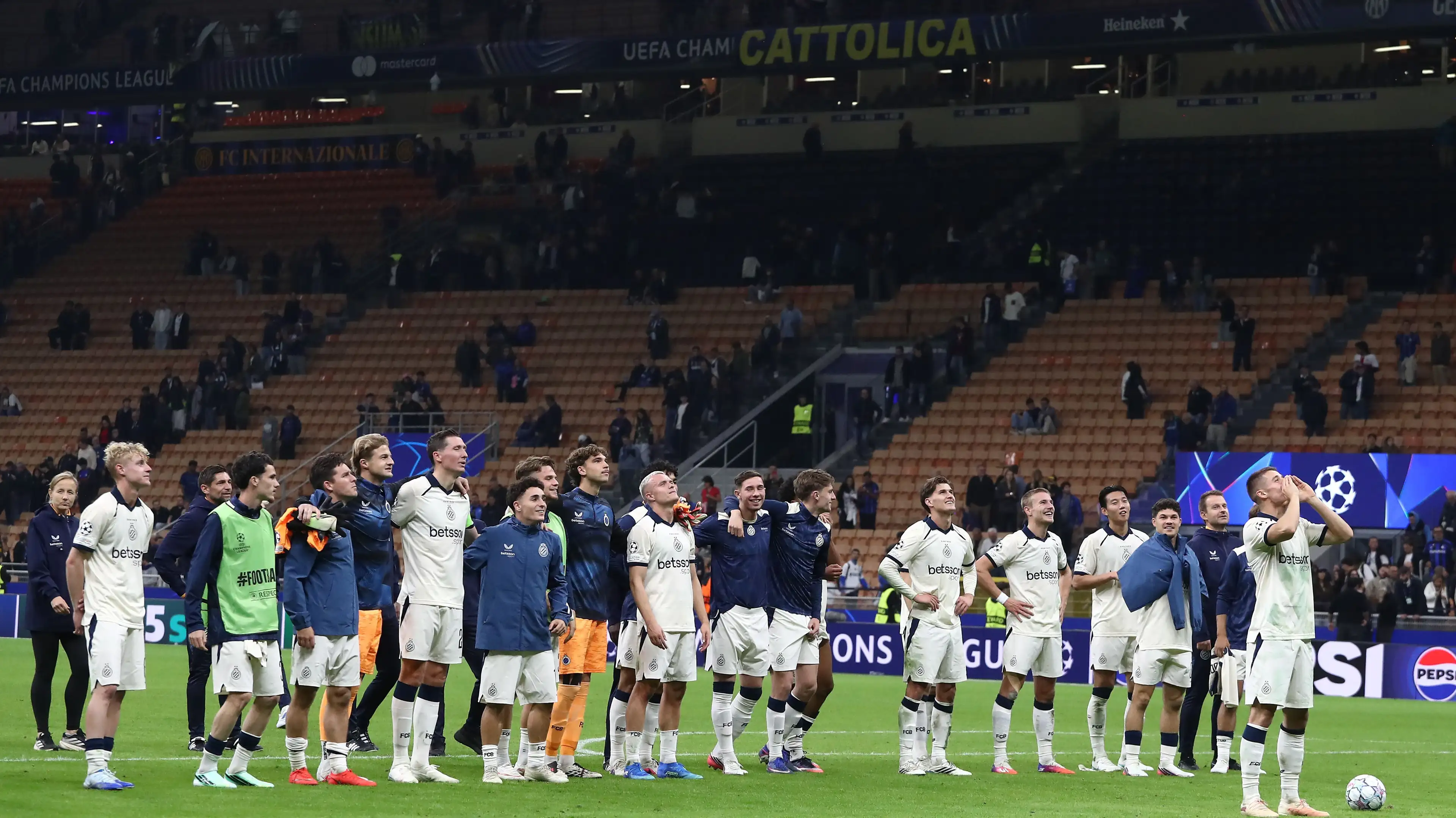 Peluang di bursa transfer: pembunuh Inter masuk daftar incaran Barcelona dengan serius