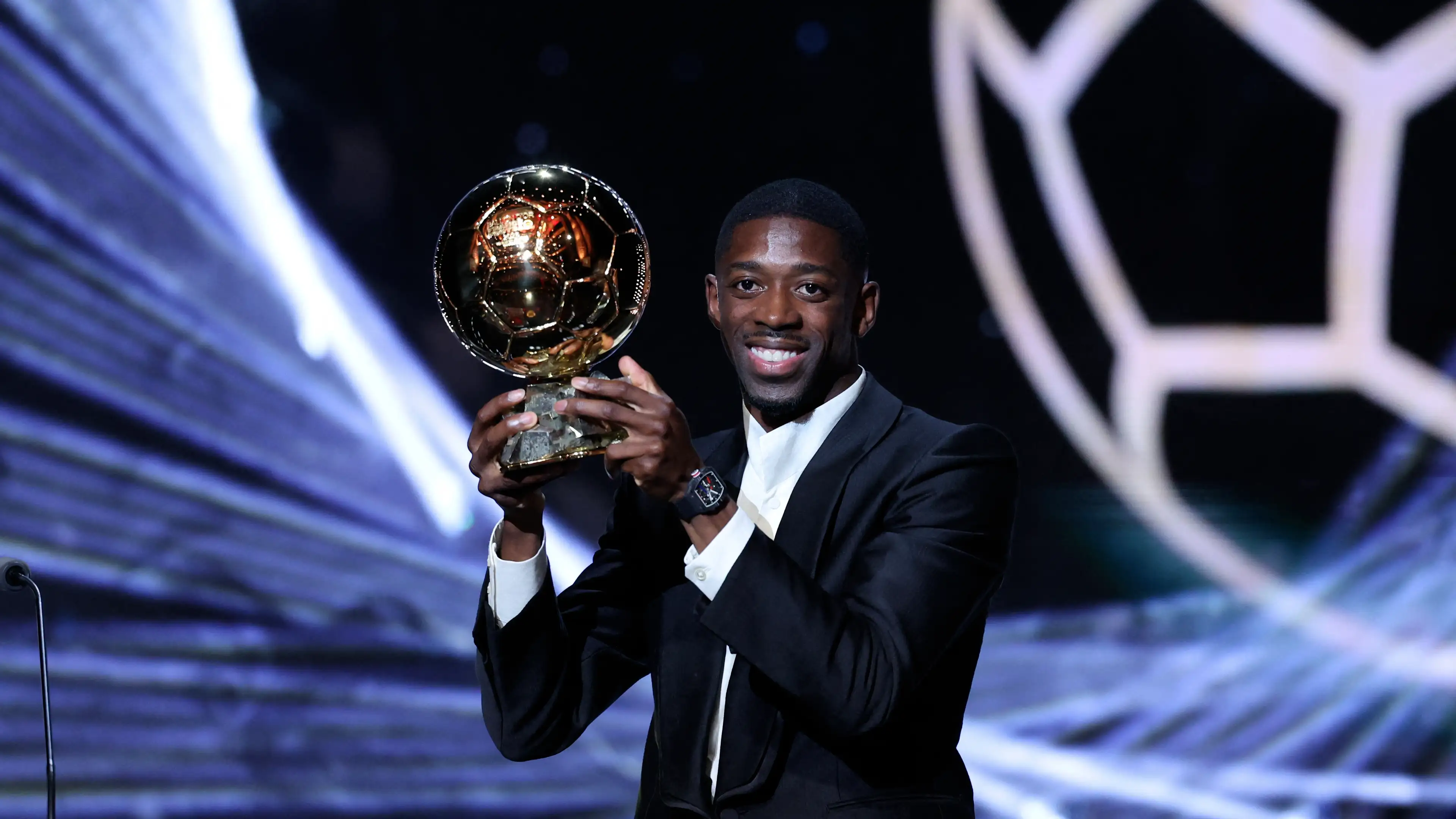 Kejutan dan Absen: Mbappe dan Messi Masuk Nominasi Ballon d'Or, Ronaldo dan Salah Tersingkir dari Perburuan