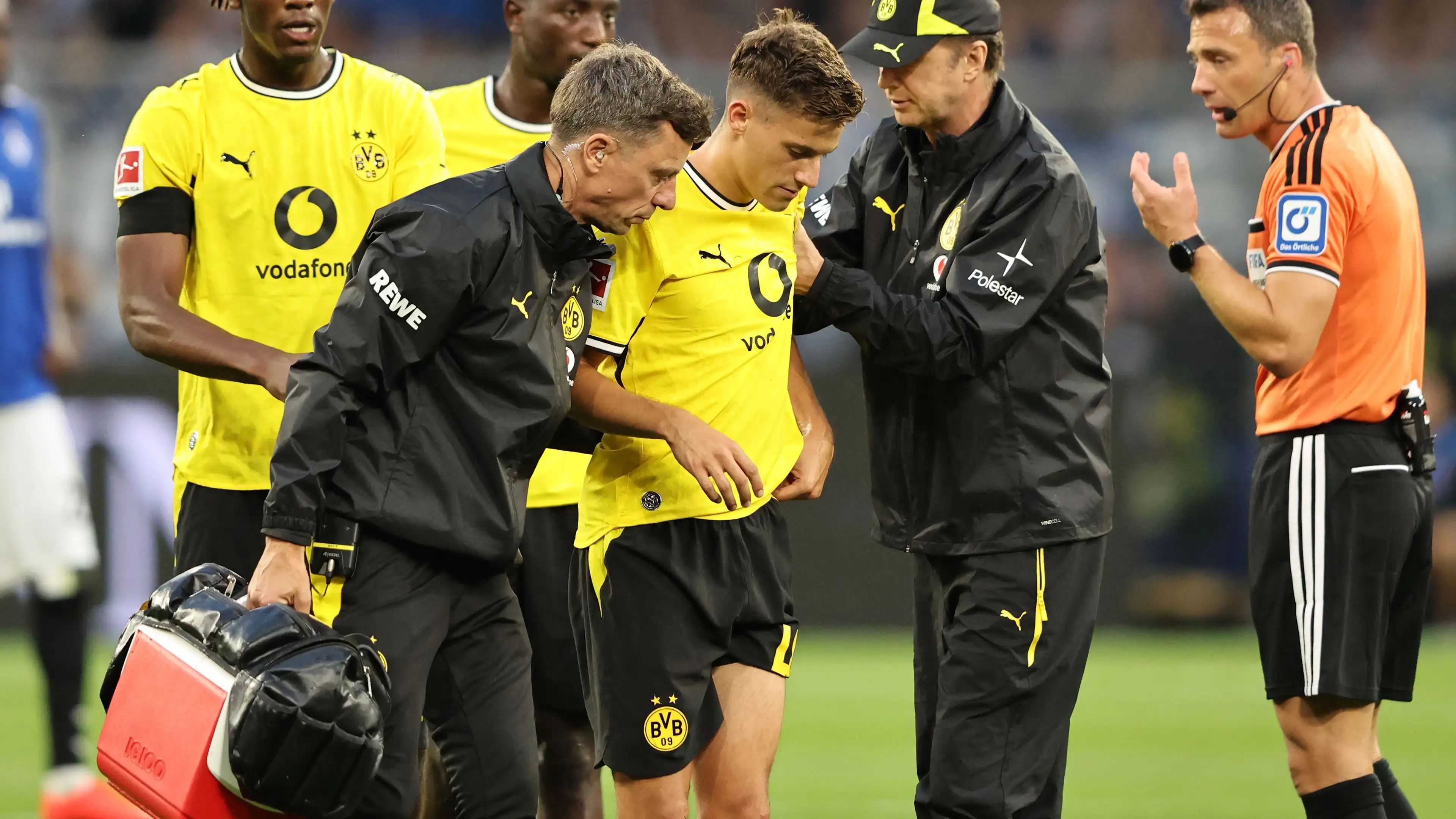 Terlalu pendek di dimensi lain? Apa yang masih bisa dilakukan BVB setelah diagnosis mengejutkan untuk Giannis Konstantelias sekarang