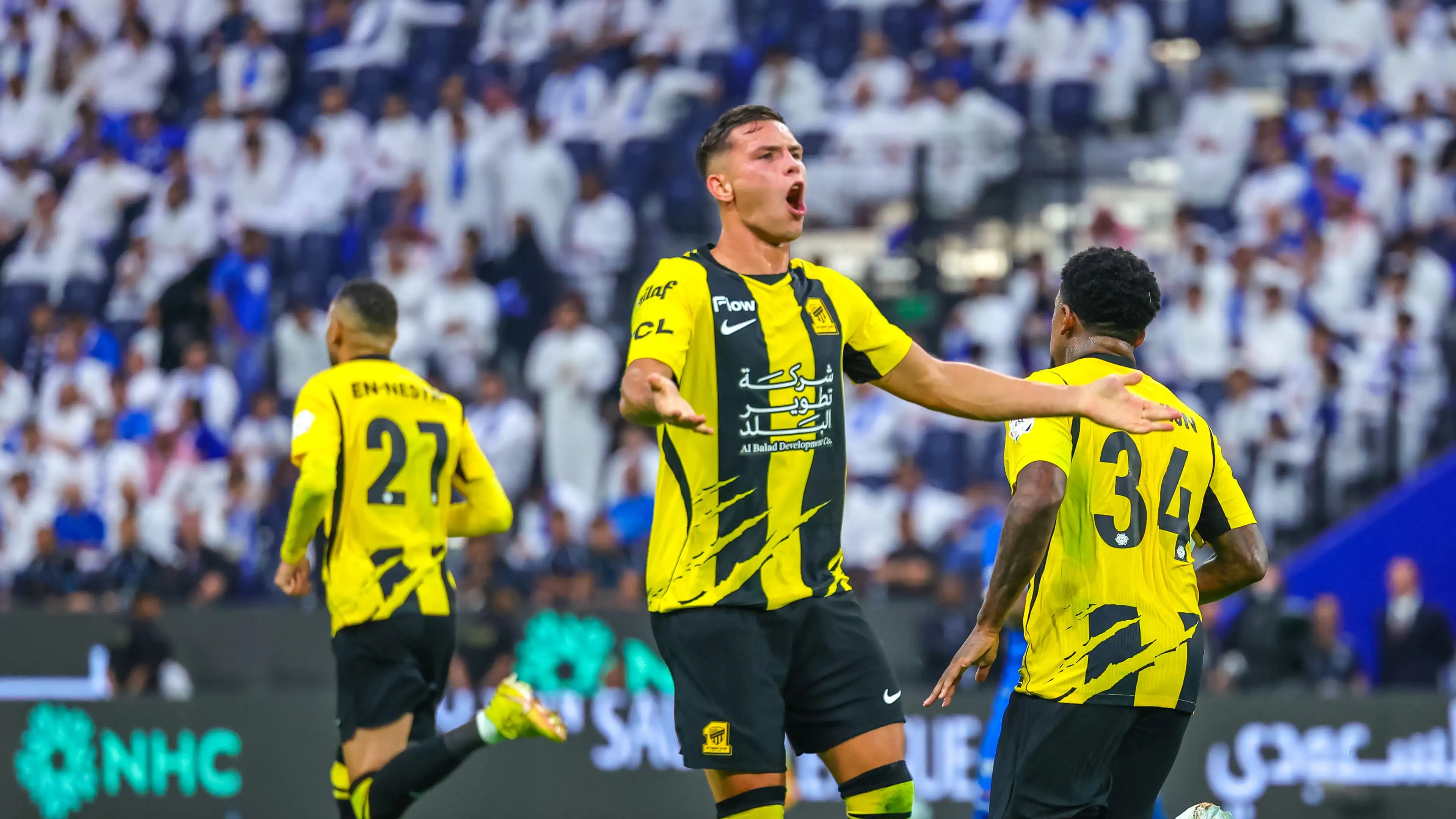 Piala Asia menjadi penghalang Al Ittihad dari dua bintangnya yang absen
