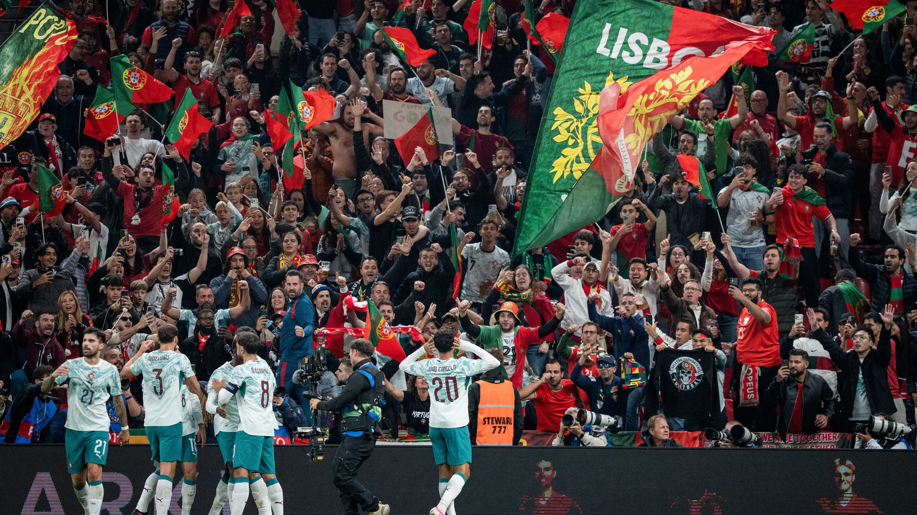 Video: Portugal taklukkan Denmark meski Cristiano merayakan