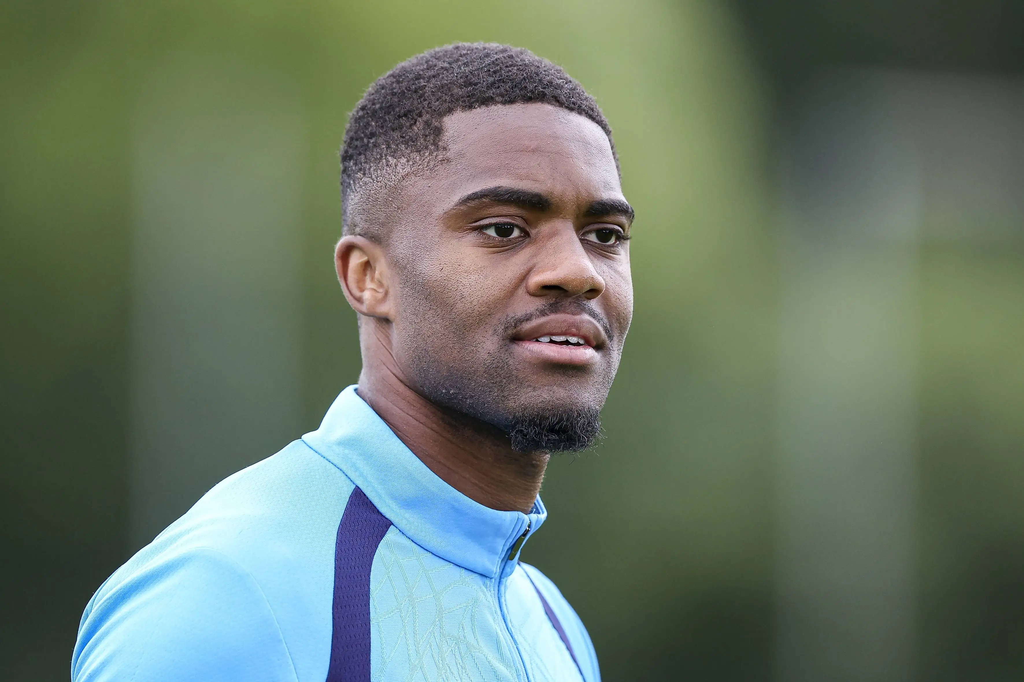 Myron Boadu setelah hengkang dari PSV hampir mencapai kesepakatan dengan klub di Inggris
