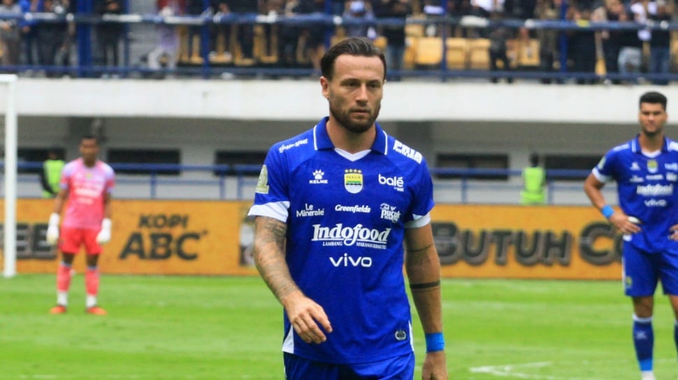 John Herdman Terang-terangan Soal Pencoretan 3 Pemain Persib dari Timnas Indonesia
