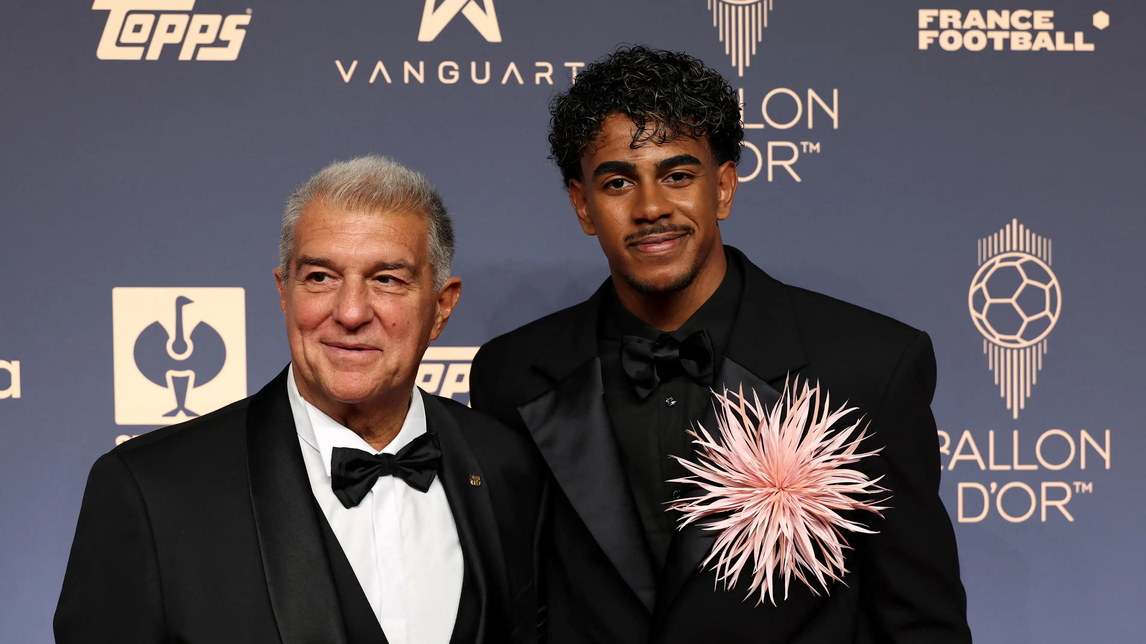 Yamal meraih penghargaan pertama dalam acara Ballon d'Or