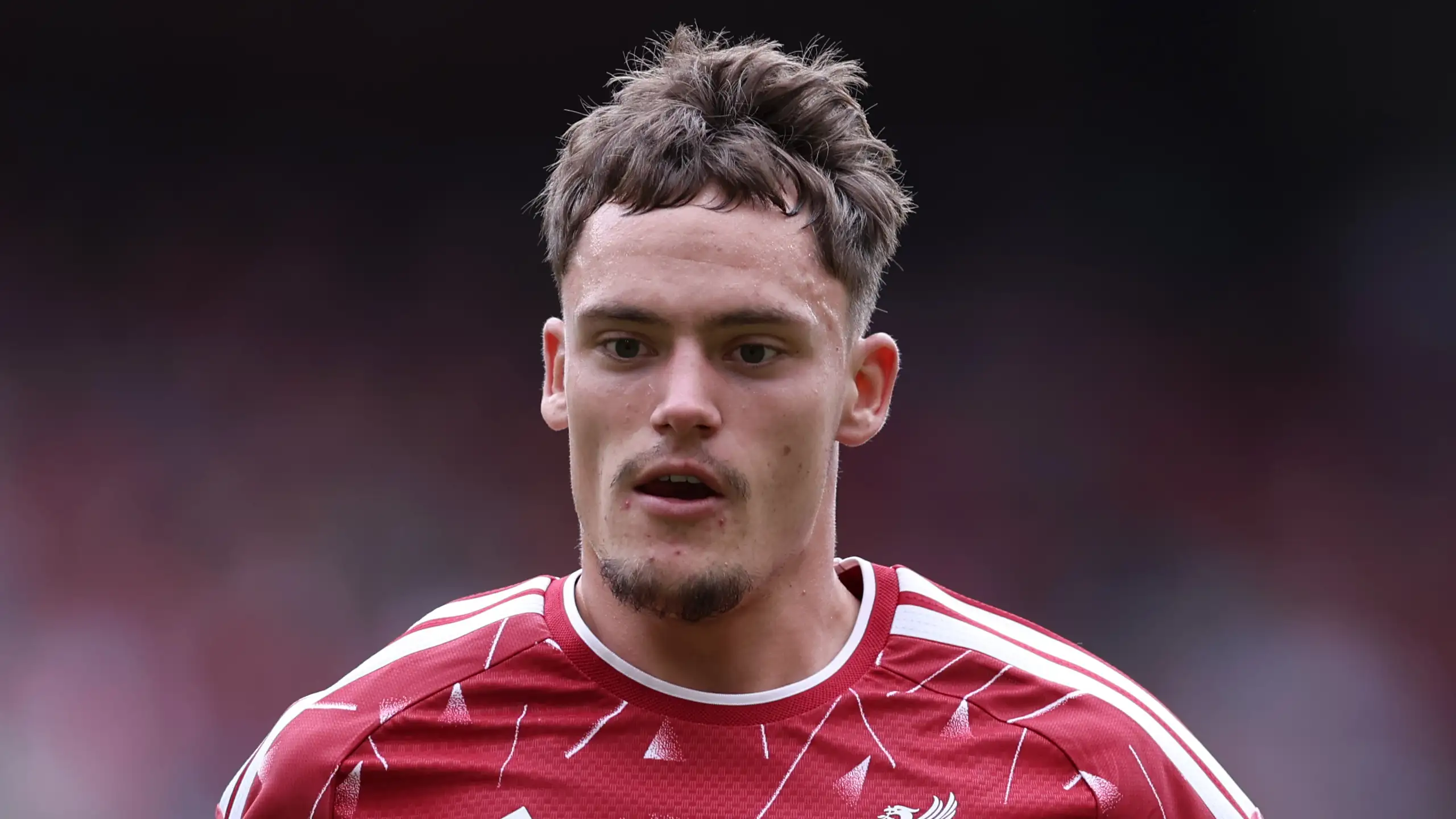 "Ia telah menjadi masalah mahal bagi Liverpool": mantan pemain timnas melontarkan penilaian keras terhadap Florian Wirtz dan meyakini perpisahan pada musim dingin