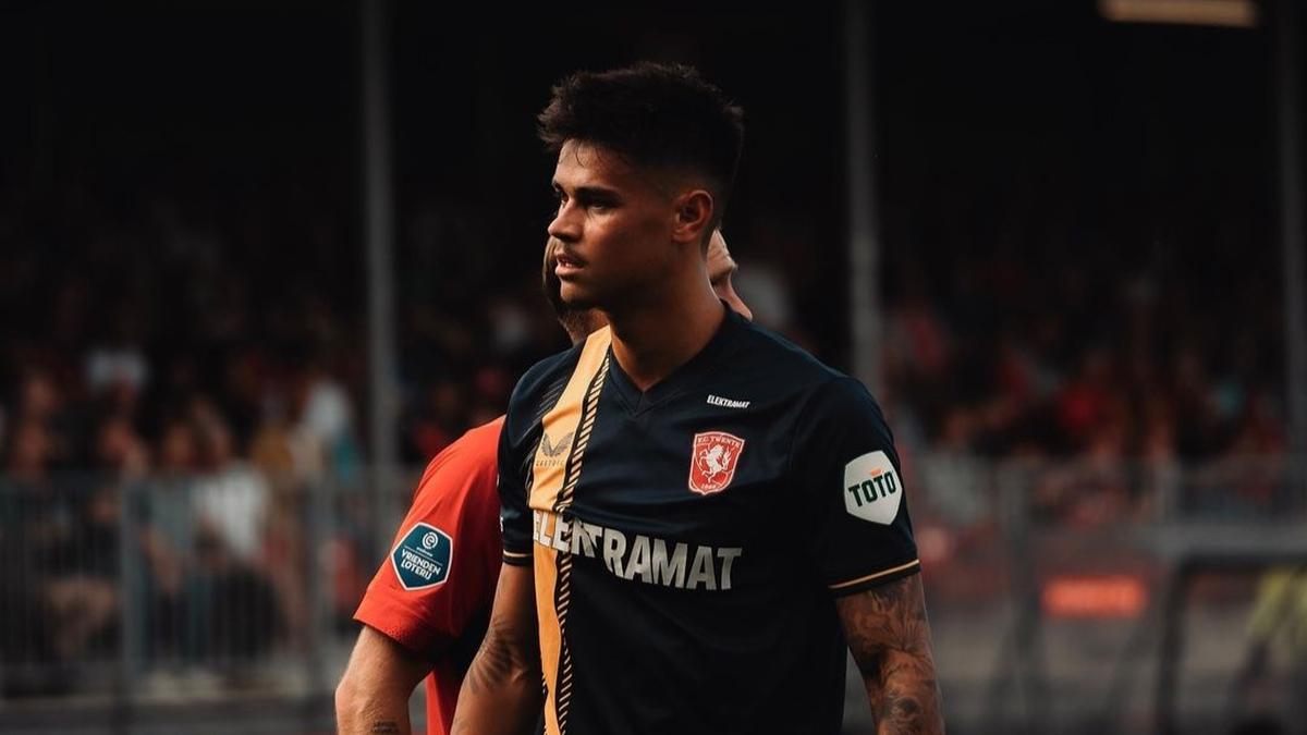 Alasan Mees Hilgers Akhirnya Kembali Berlatih di FC Twente