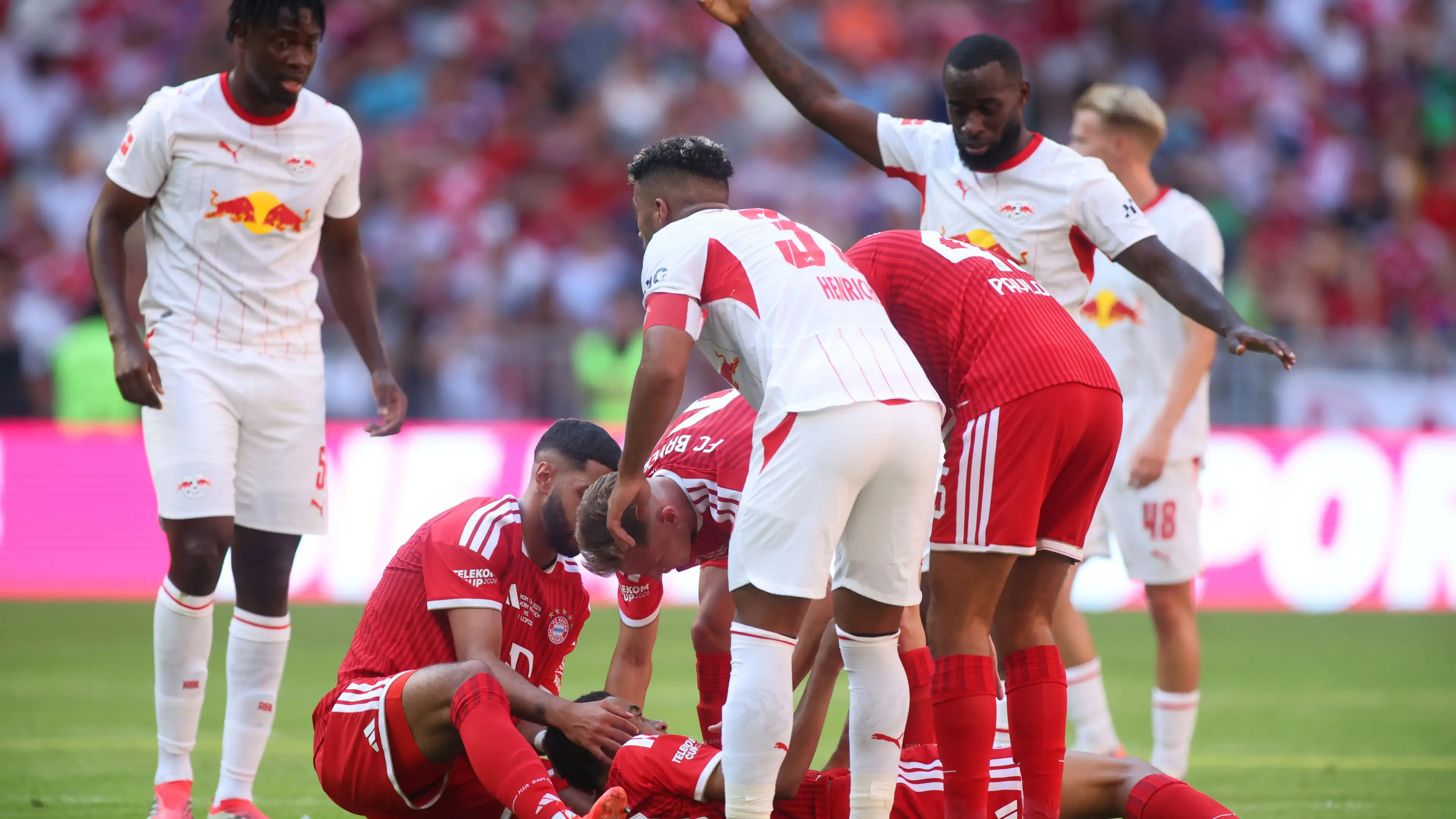 Setelah cedera mengerikannya, Bayern ungkap kondisi Musiala