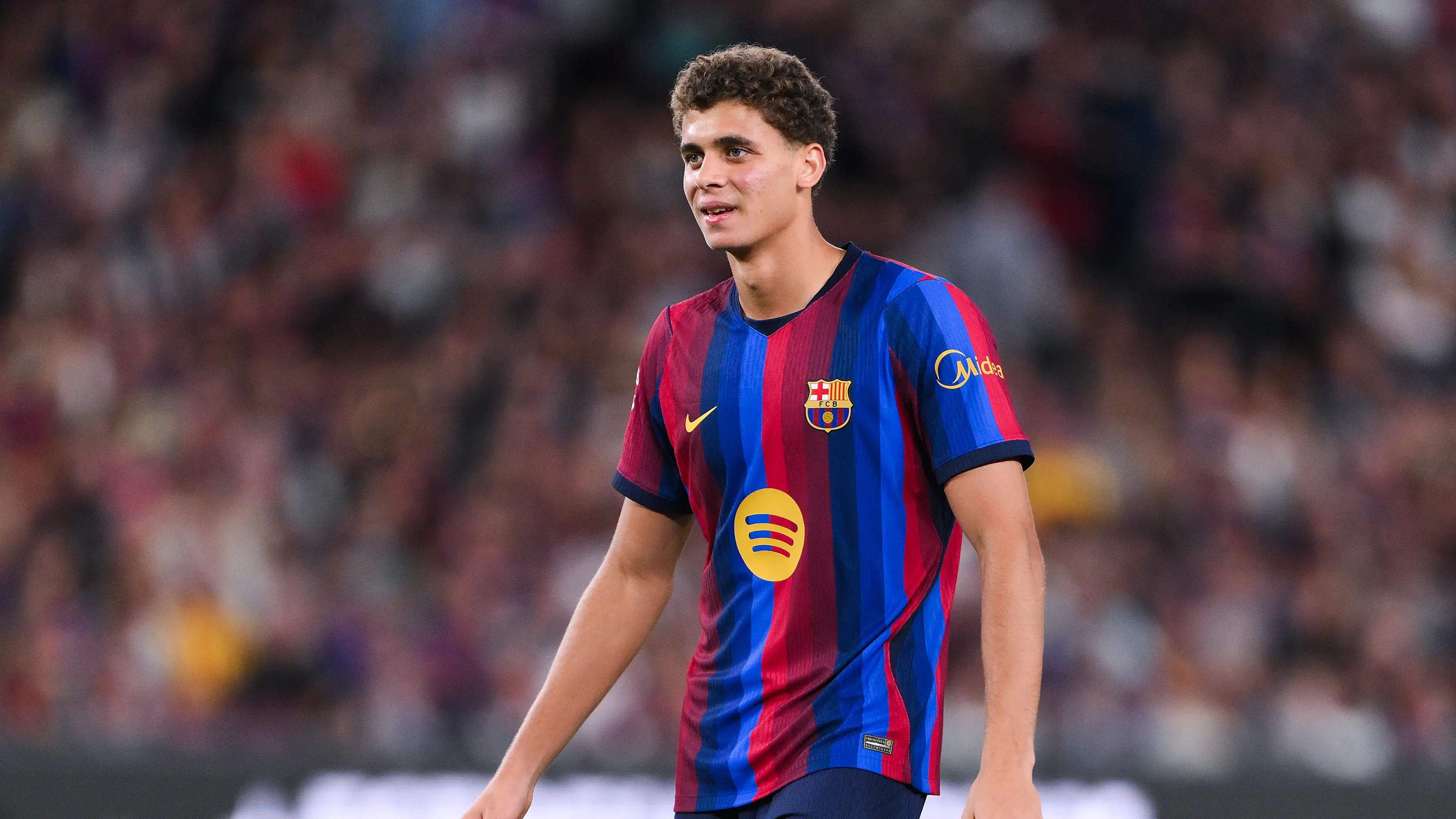 Lonjakan mengerikan mengancam posisi Hamza Abdelkarim di Barcelona