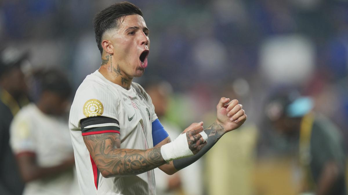 Manchester City Masih Incar Enzo Fernandez