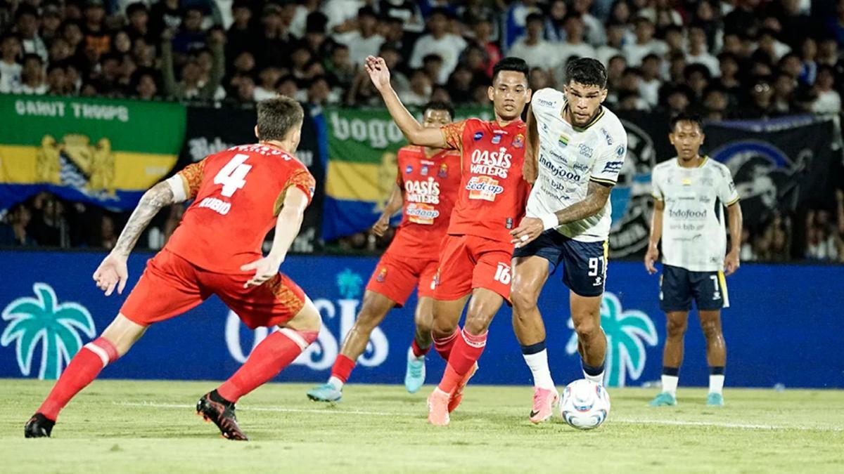 Tempat Menonton Persib Bandung vs Dewa United di BRI Super League 2026/2027