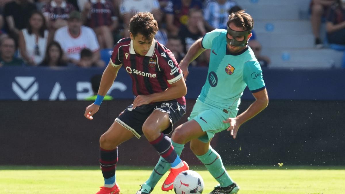 Eric Garcia Peringatkan Barcelona Usai Kebobolan Dua Gol dari Levante