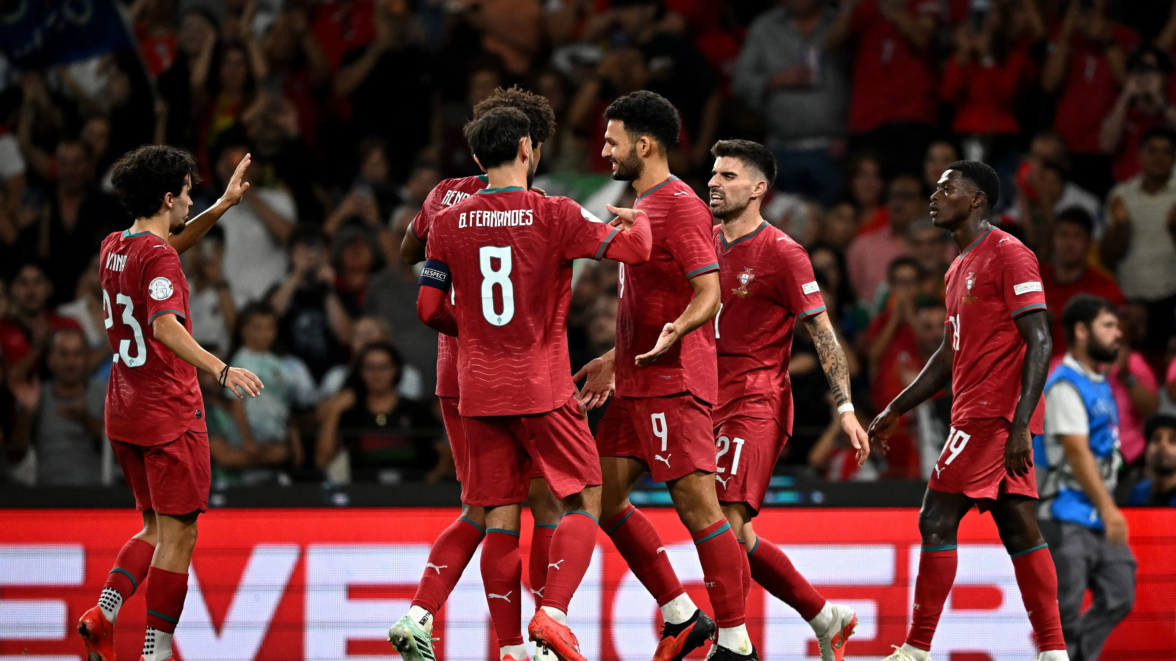 Tanpa Ronaldo: Portugal menuliskan baris pertama era barunya dan mengamankan tempat di antara para raksasa