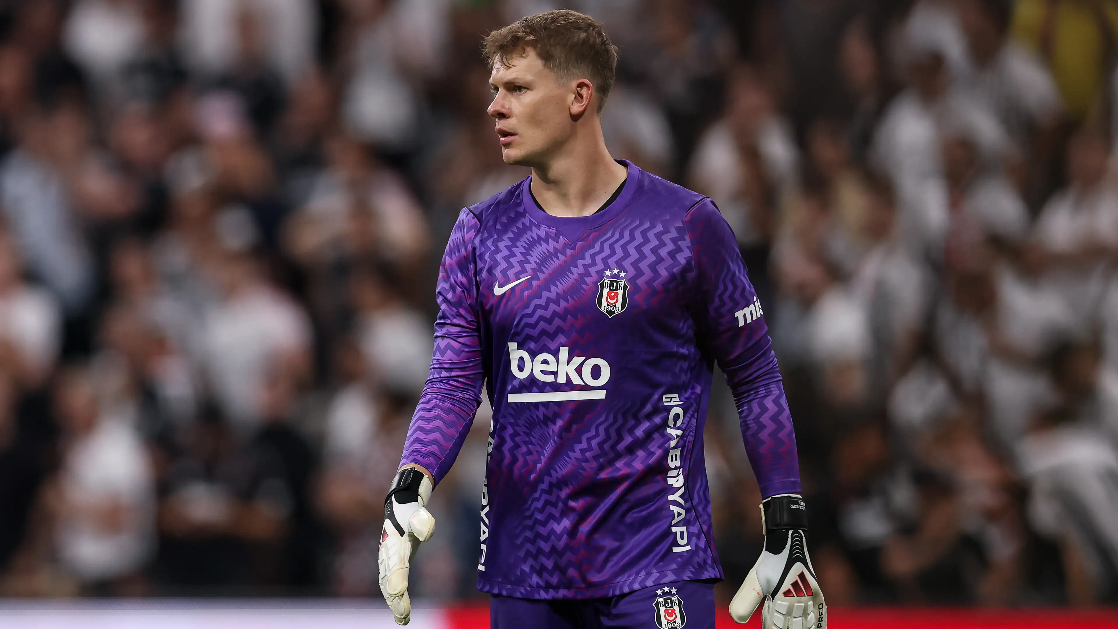 "Dia adalah tembok - dia tidak kebobolan": Alexander Nübel memperpanjang rekor luar biasa di Besiktas