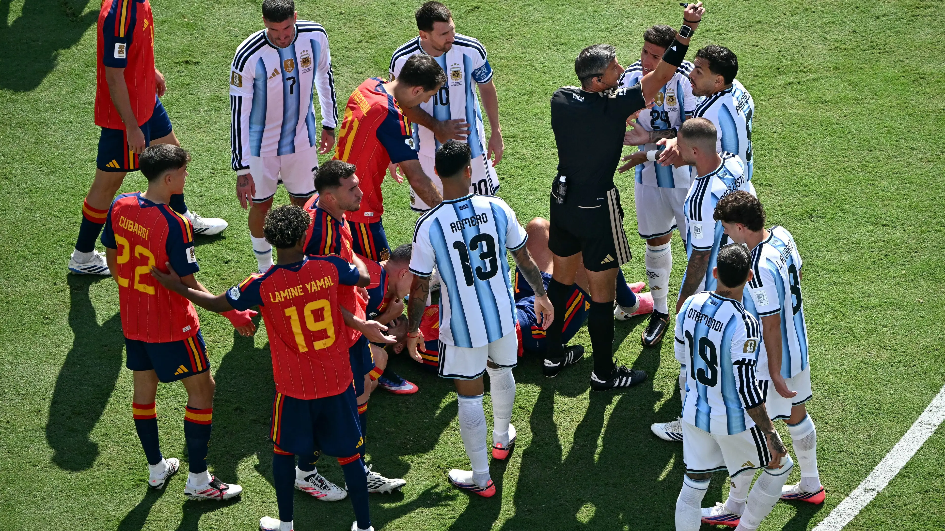 Setelah Serangan Paredes: Ferran Torres Kecewakan Gavi dalam Kasus Final Piala Dunia