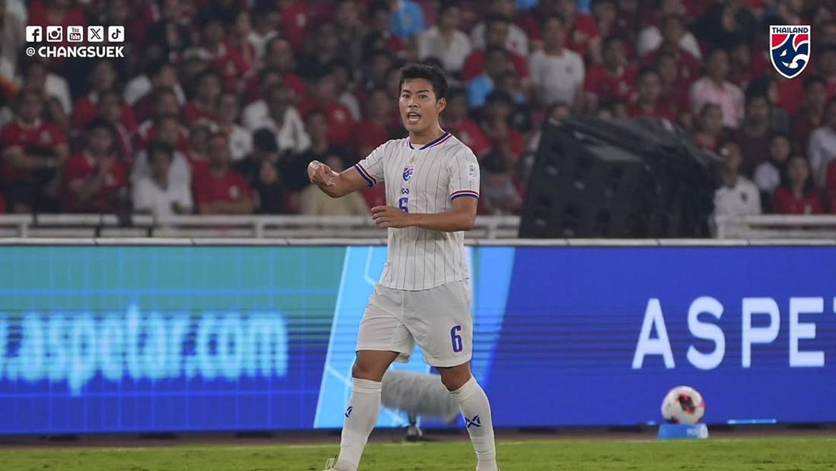 Pemain Thailand Minta Maaf Gagal Cetak Gol Penalti