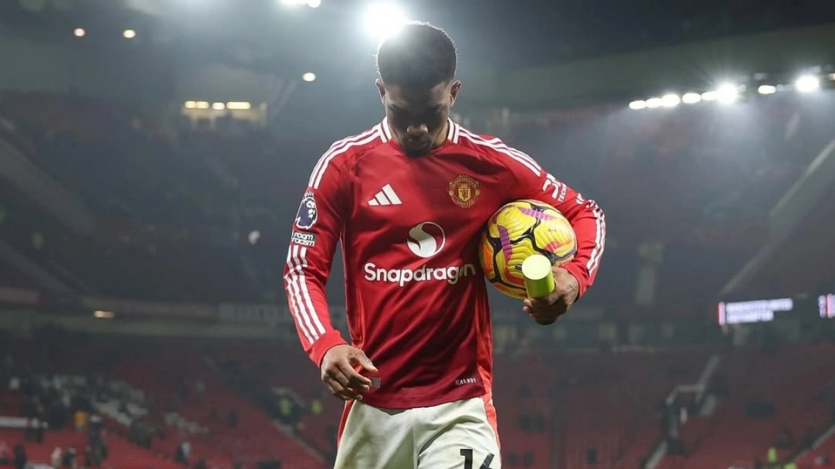 Ruang Ganti Man United Memanas: Amad Diallo Diduga Baku Pukul dengan Lisandro Martinez