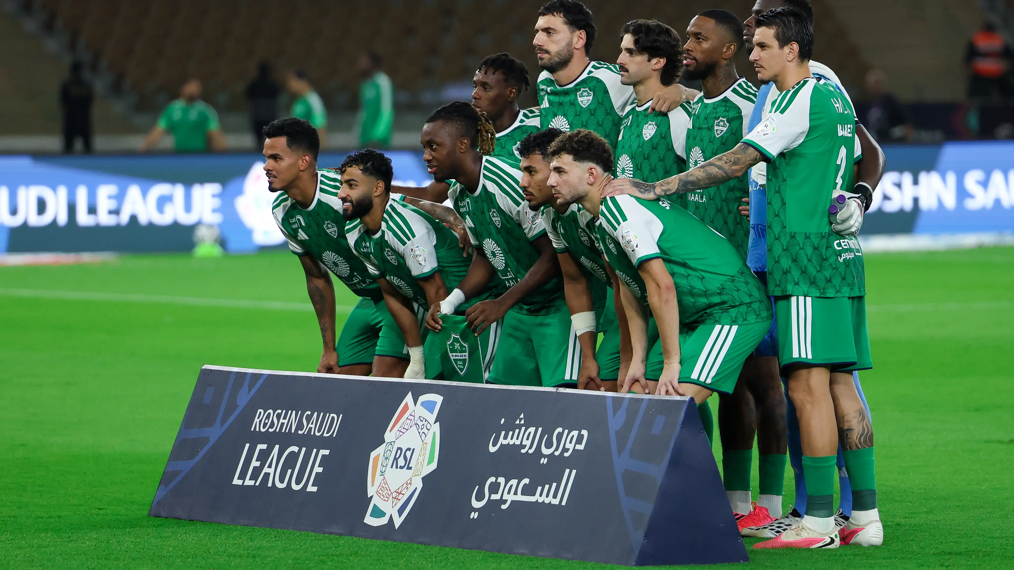 Video: Membuat Semua Terpukau, Pemain Al Ahly Piawai Bermain Musik dan Bernyanyi!