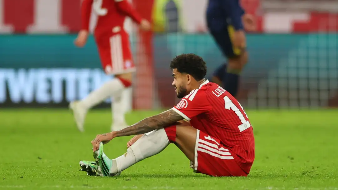 Bintang Bayern Munich Luis Diaz beri kabar terbaru soal cedera setelah kondisinya sempat dikhawatirkan saat melawan Arsenal di Liga Champions