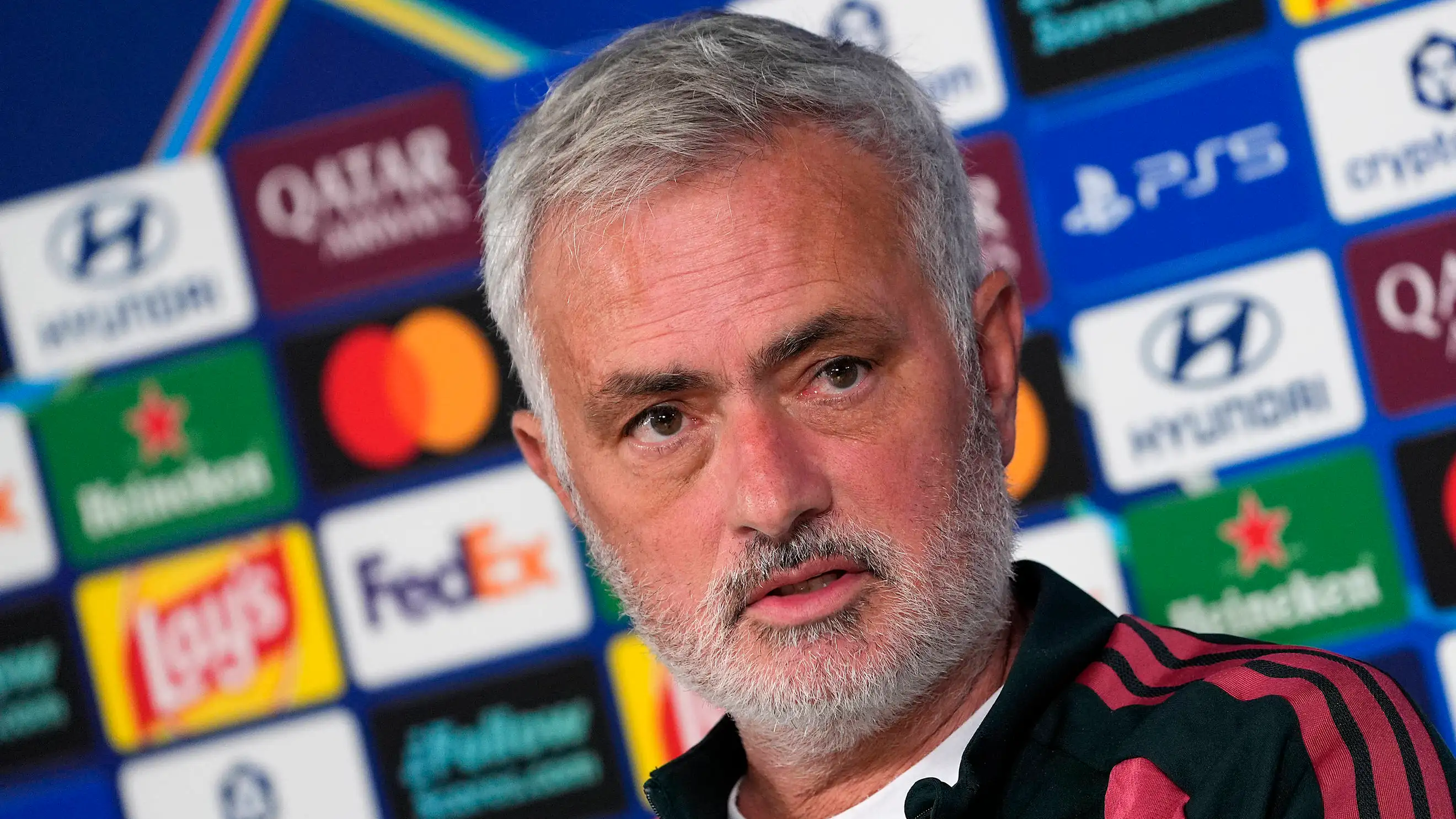 Mourinho: Saya Tidak Akan Mengubah Rencana Real Madrid karena Yamal, dan Pertanyaan Flick Tidak Dapat Dipahami