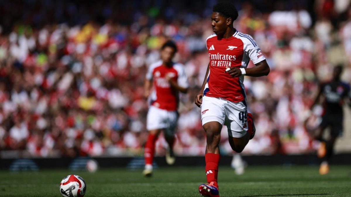 Mikel Arteta Tak Risau Myles Lewis-Skelly Dikaitkan dengan Chelsea dan Manchester United