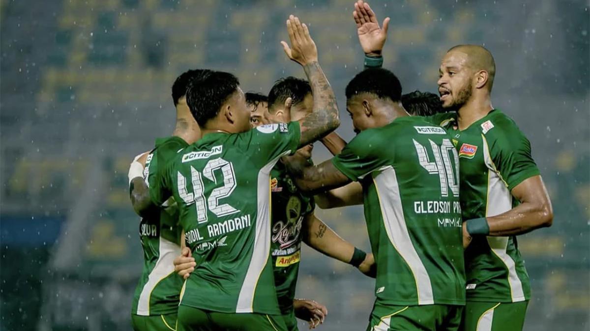 Tempat Menonton Persebaya vs Persijap di BRI Super League 2026/2027