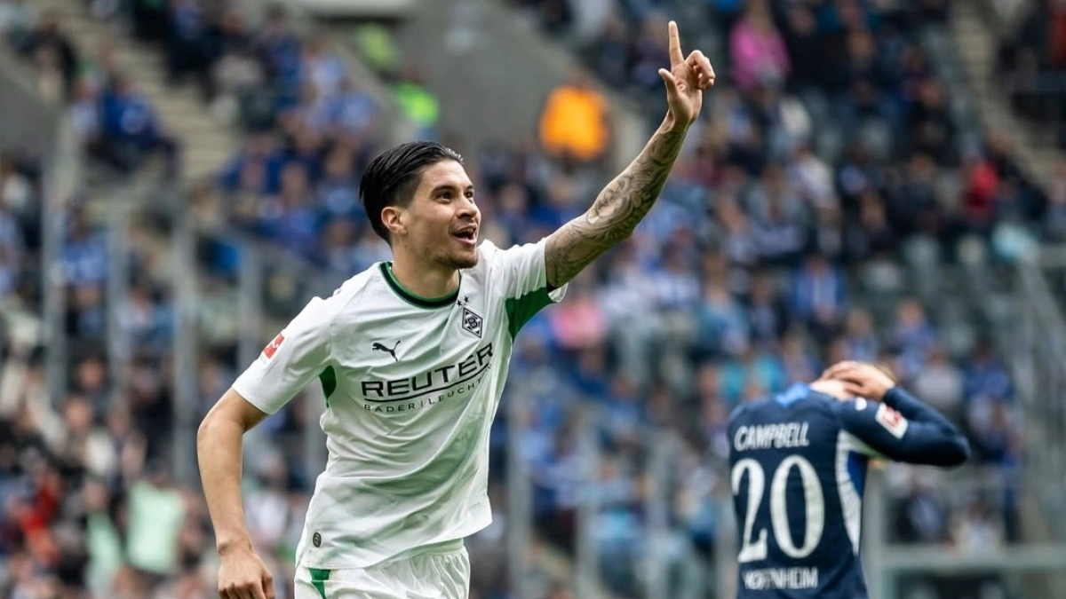 Kevin Diks Hilang dari Skuad Gladbach Meski Sempat Jadi Kapten