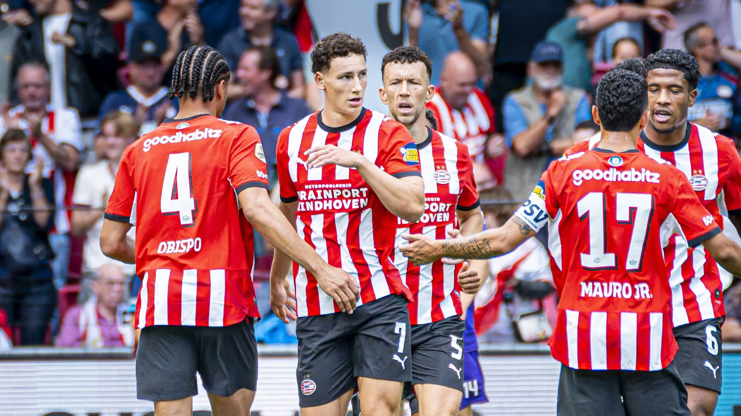 Bruggink memuji satu pemain saat PSV - FC Groningen