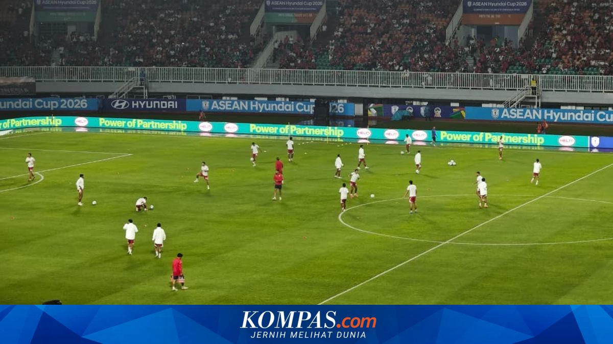 Stadion Pakansari Diguyur Hujan Deras Jelang Laga Indonesia Vs Vietnam