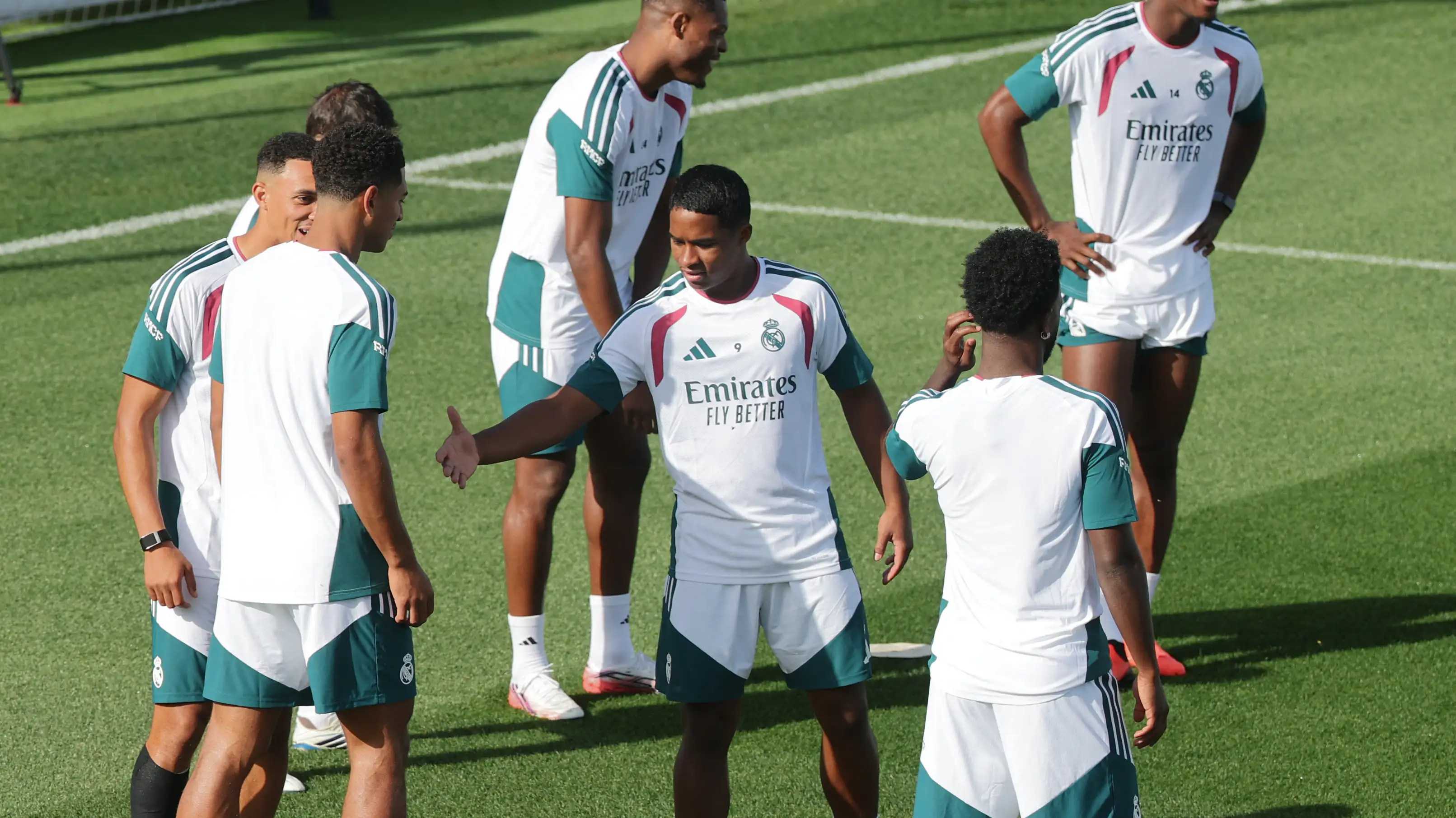 Endrick kembali dari pengasingan, dan berhadapan dengan Mbappe
