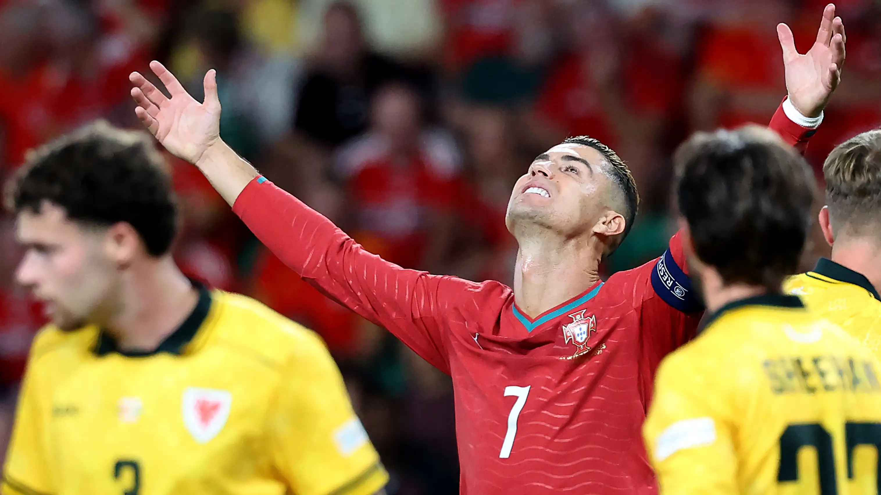 Badai Ronaldo menerjang akun timnas Portugal, sang kakak: Siapa menabur, dia menuai!