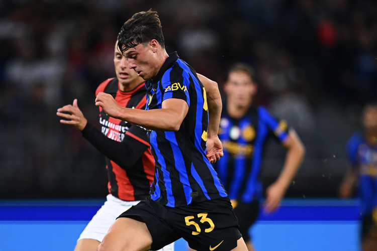 Hasil AC Milan Vs Inter Milan 1-1: Penalti Nkunku Kunci Hasil Seri