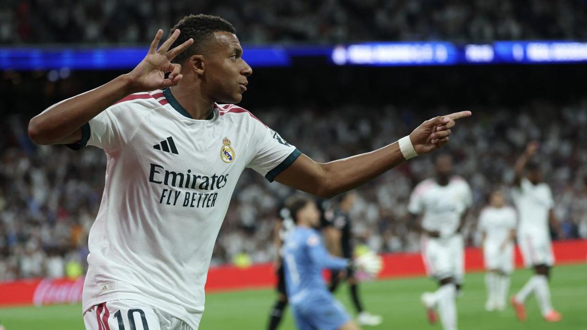 Kylian Mbappe Hattrick, Real Madrid Bungkam Real Sociedad