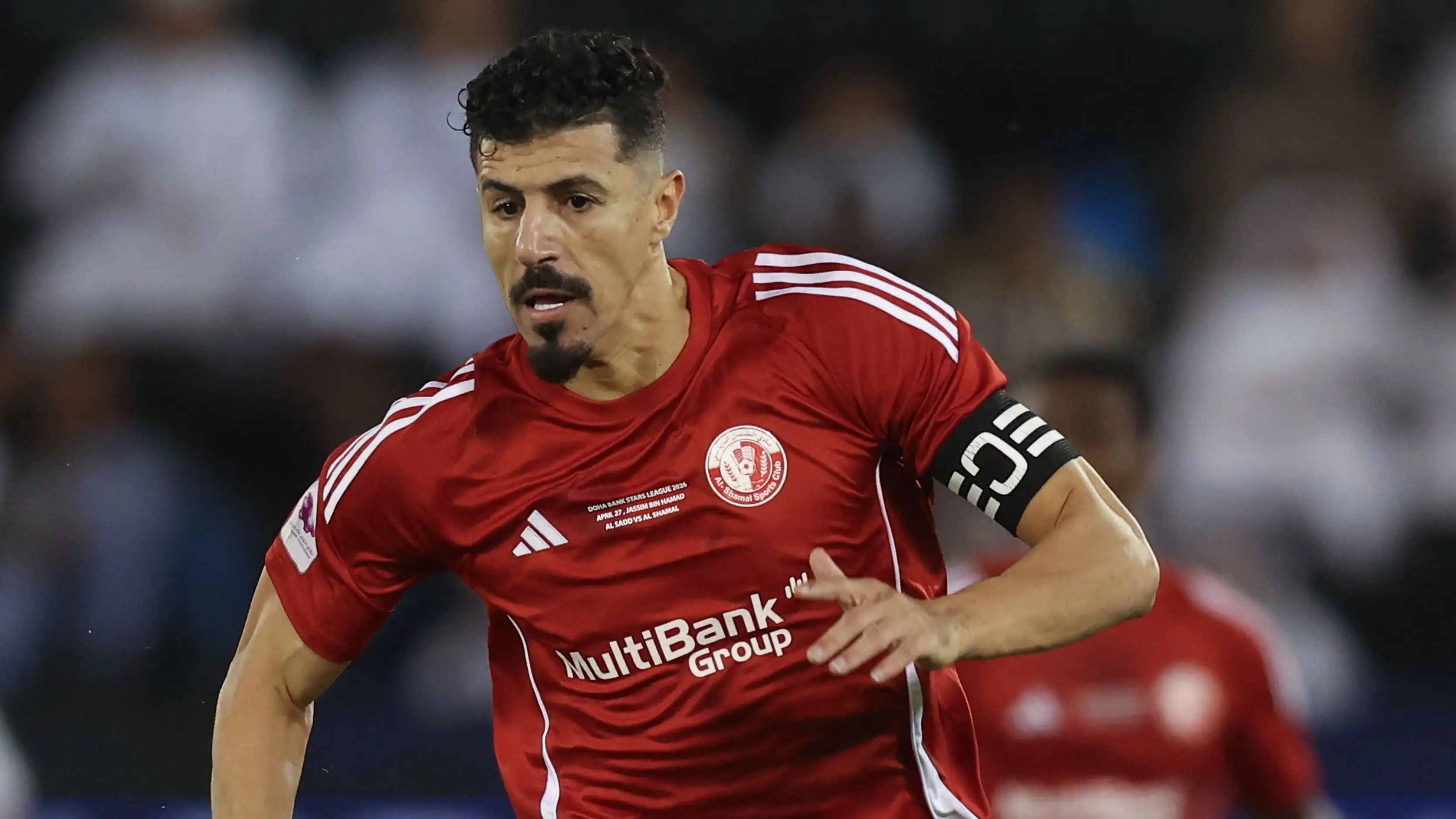 Video: Hukuman langsung untuk Baghdad Bounedjah usai isyarat menghina wasit