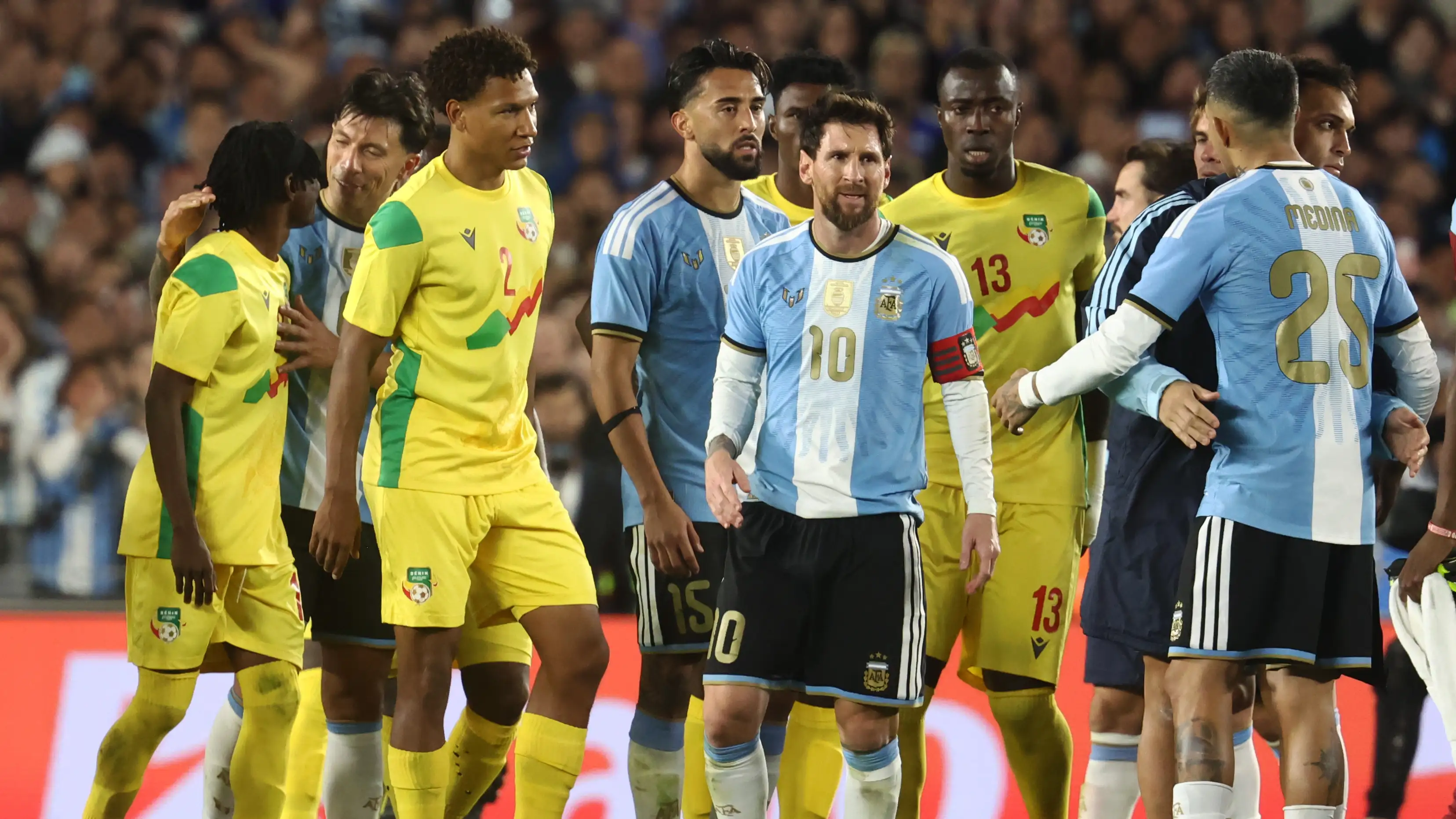 "Mereka tidak memberi kami apa pun": Pelatih Benin mengeluhkan perlakuan buruk Argentina di malam perpisahan Messi