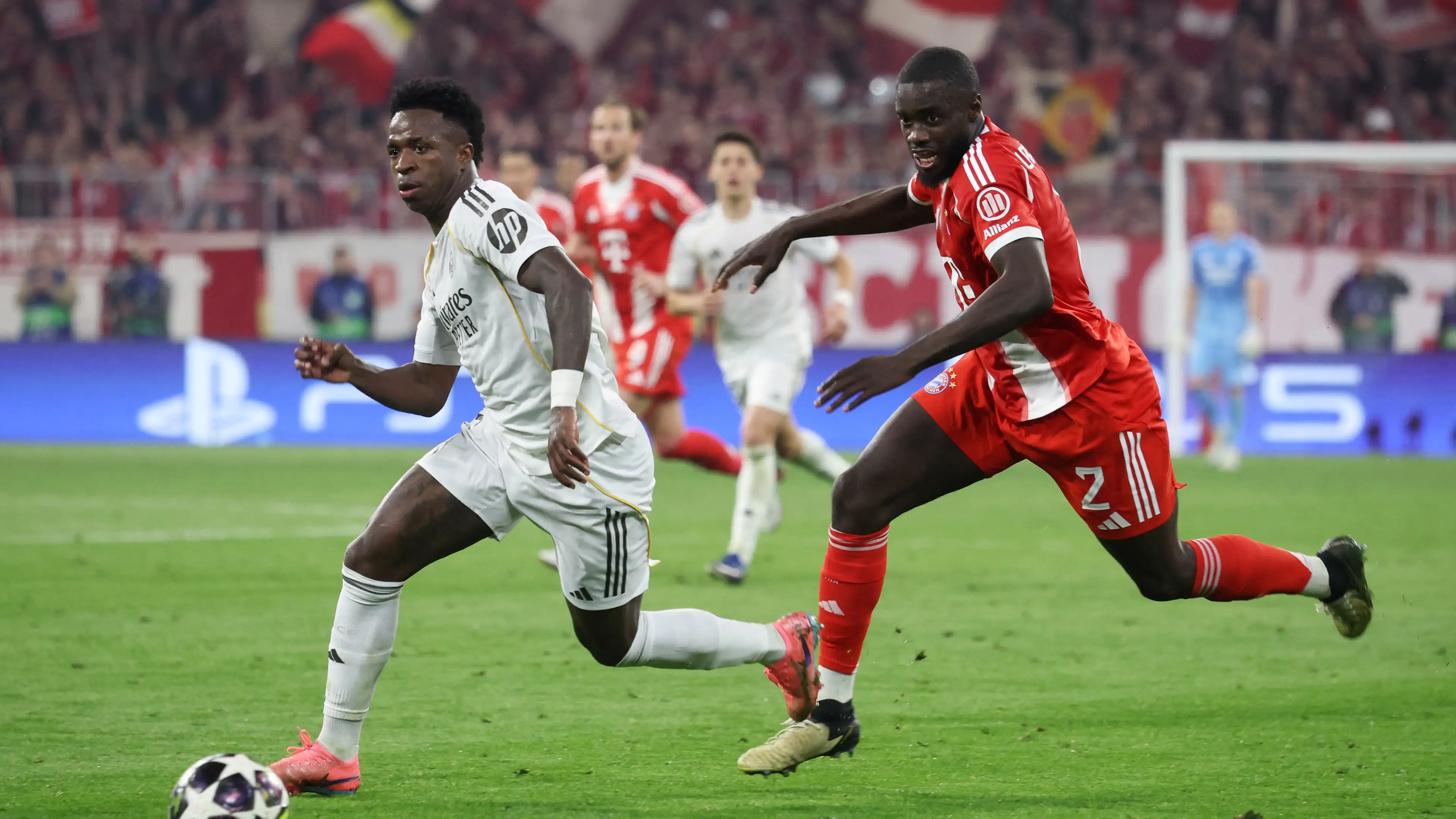 Meski Ada Pembicaraan dengan Bayern Munich, Bintang Muda Manchester United Lebih Memilih Real Madrid dan Barcelona