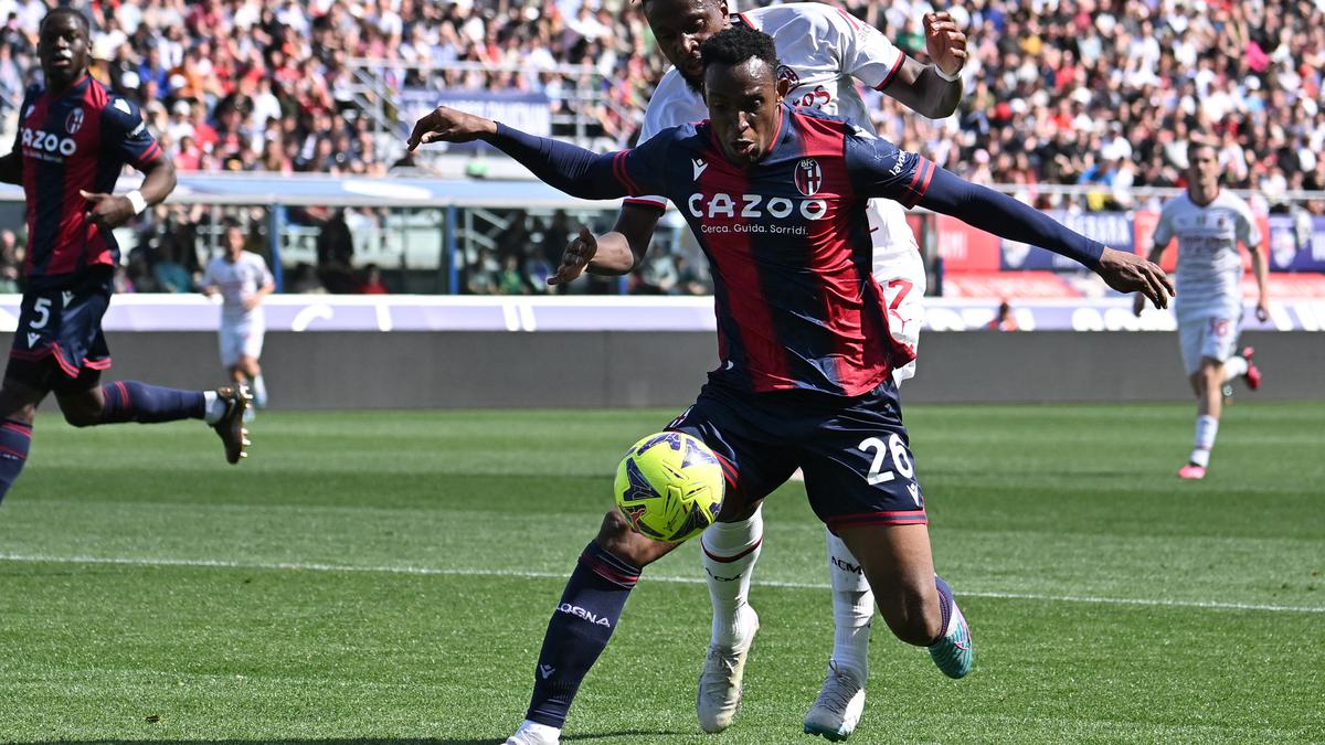Juventus Amankan Jhon Lucumi dari Bologna
