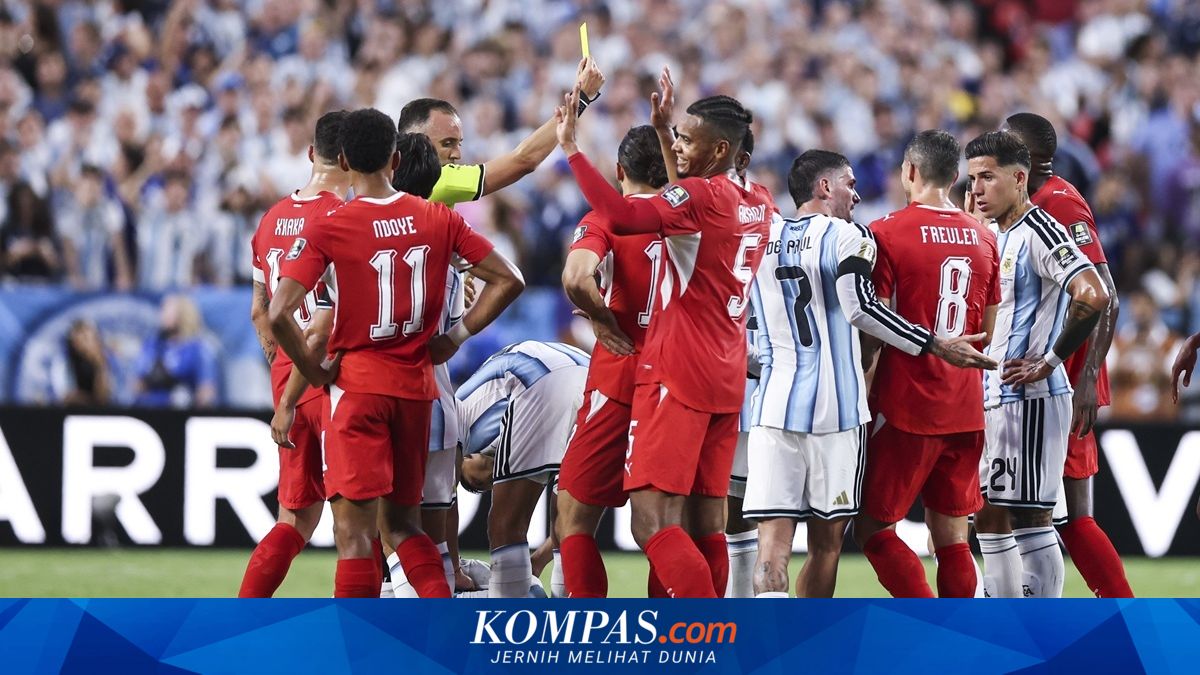 Cerita Berbelok pada Menit ke-72: Bola Bertekuk Lutut di Ketidaksempurnaan