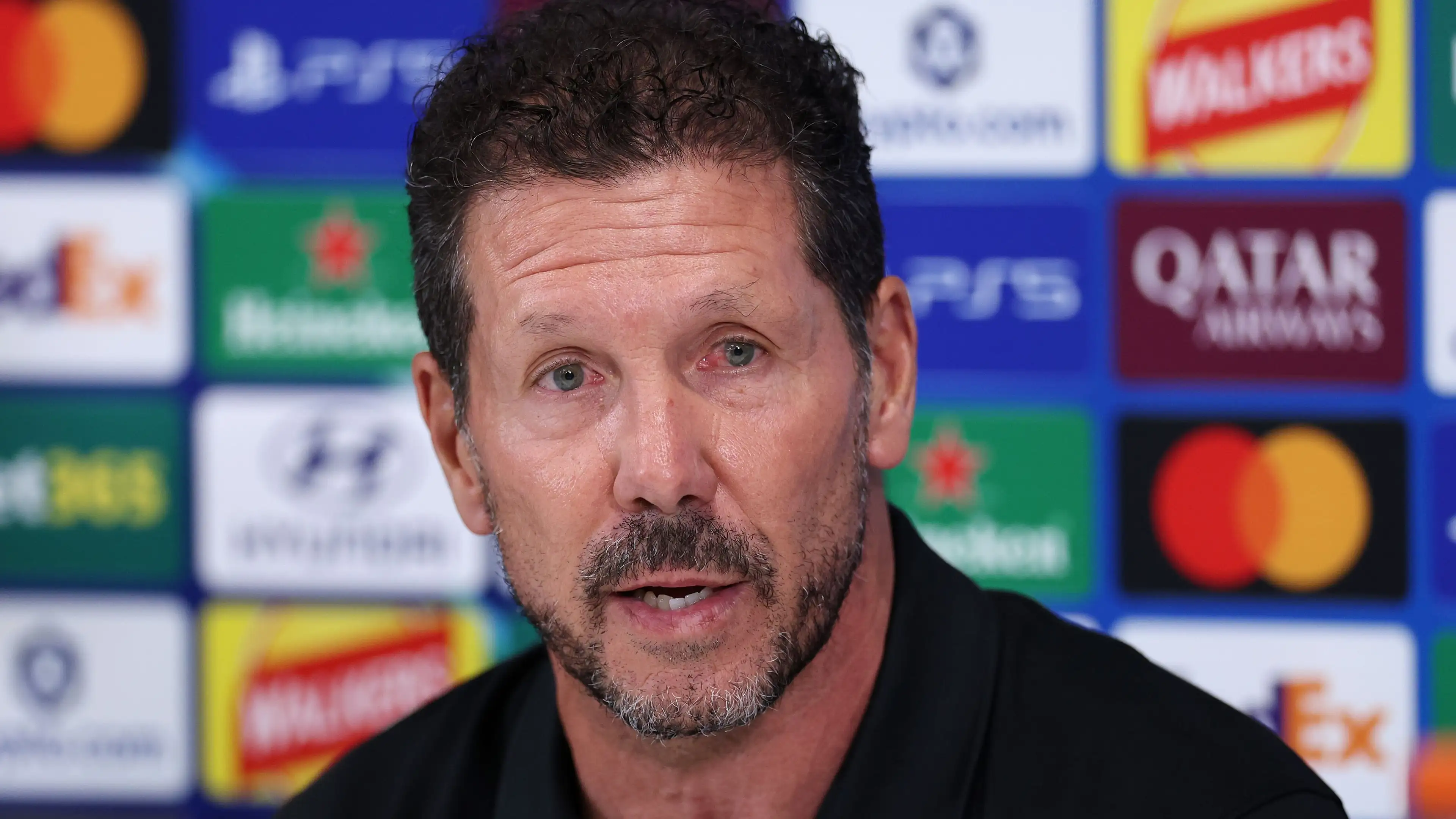 Simeone: Saya Tidak Melihat Alvarez sebagai Pemain Inti