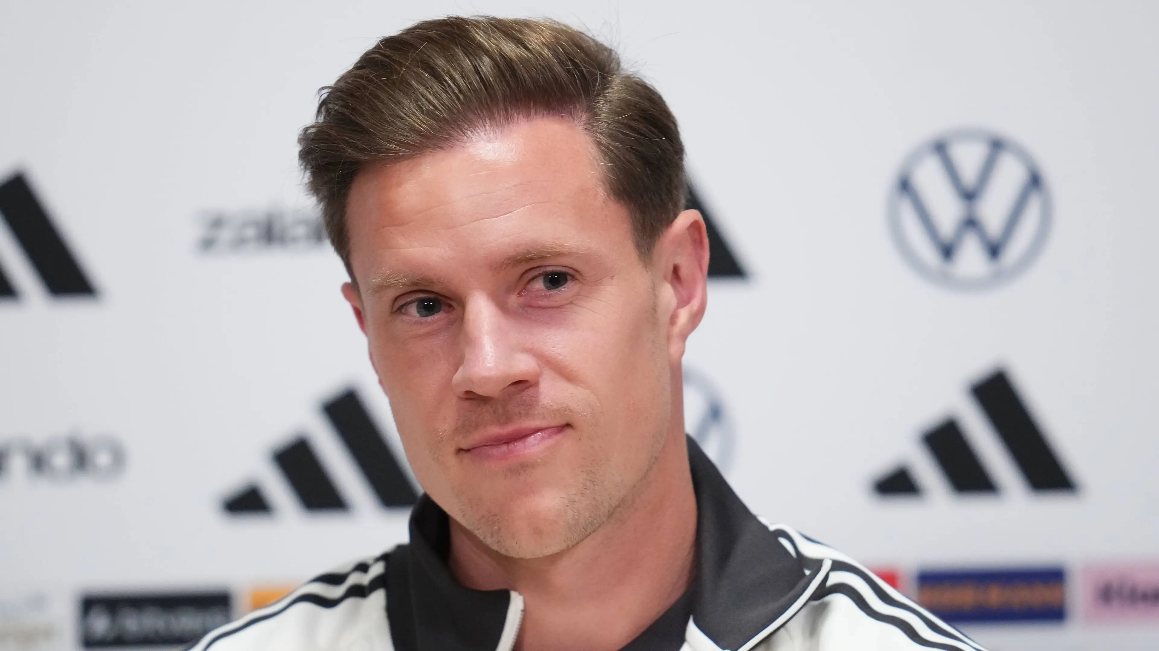 Ter Stegen meminta maaf sehari sebelum Belanda vs Jerman